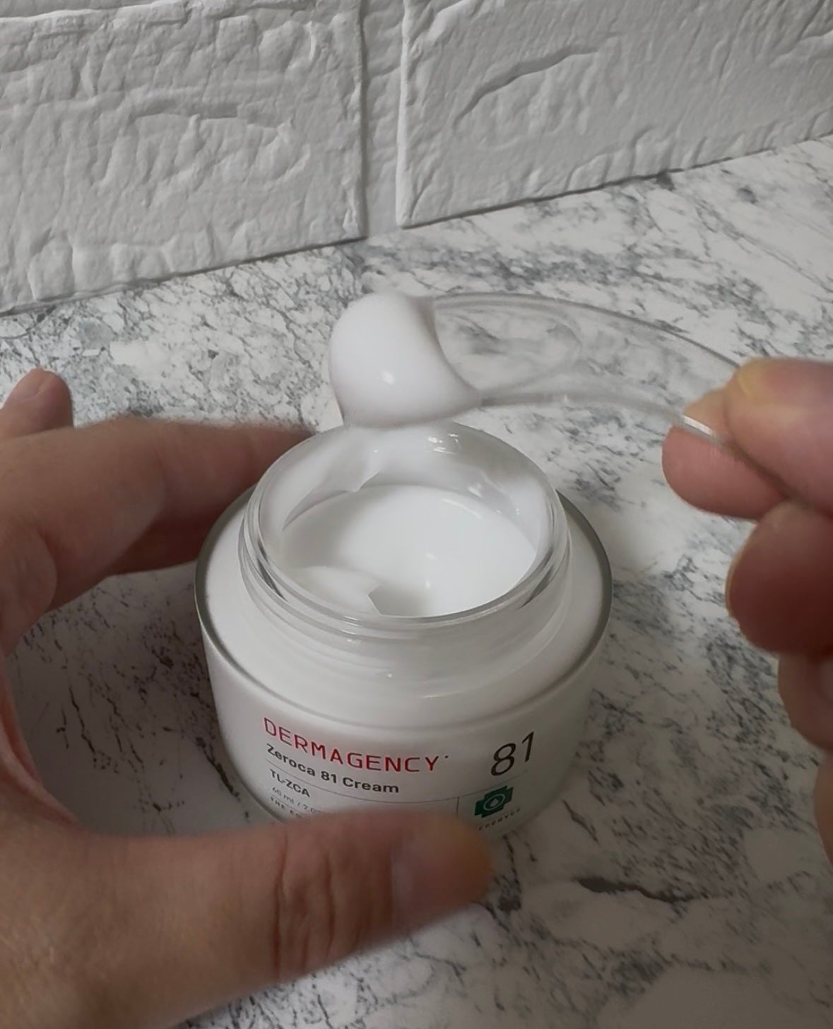 ダーマジェンシー ゼロカ81 クリーム/DERMAGENCY/フェイスクリームを使ったクチコミ(3枚目)