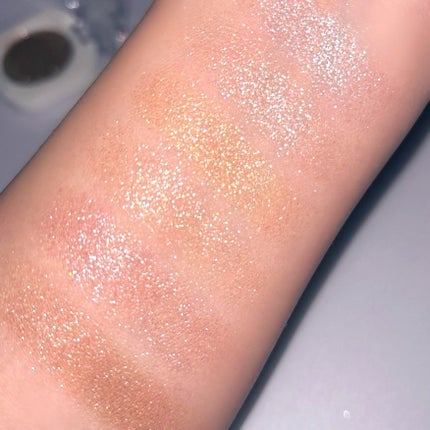 モノアイシャドウ/Laka/単色アイシャドウを使ったクチコミ(1枚目)