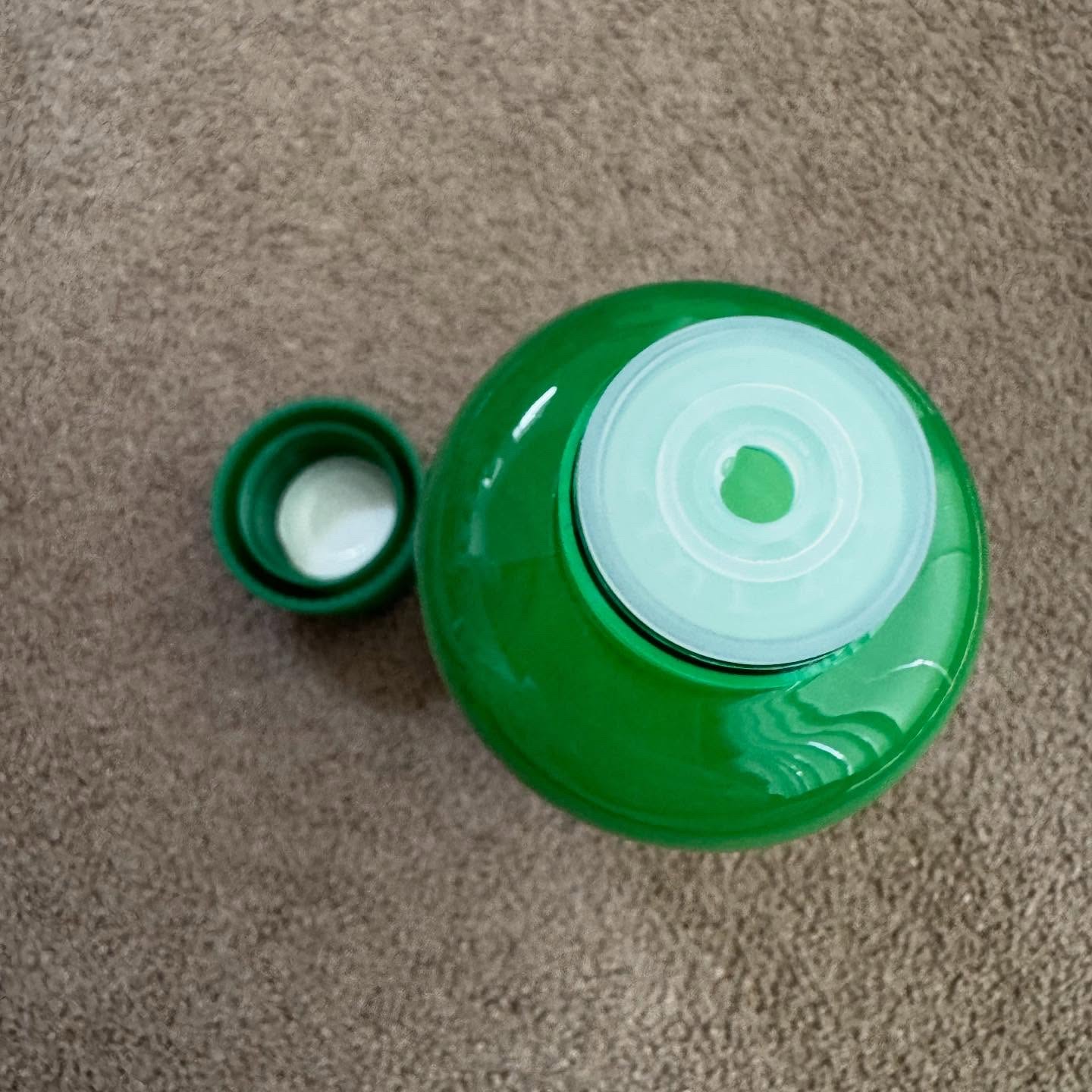 グリーンティー セラミド ミルク エッセンストナー/innisfree/化粧水を使ったクチコミ（3枚目）