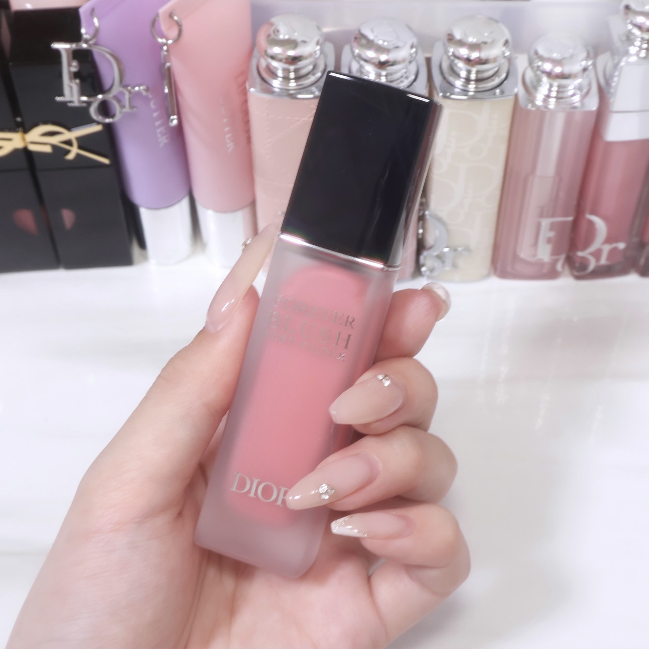 ディオールスキン フォーエヴァー ブラッシュ ソフト フィルター 05 リリー/Dior/チークを使ったクチコミ（2枚目）