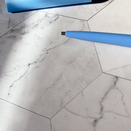 「密着アイライナー」極細クリームペンシル/デジャヴュ/ペンシルアイライナーを使ったクチコミ(2枚目)