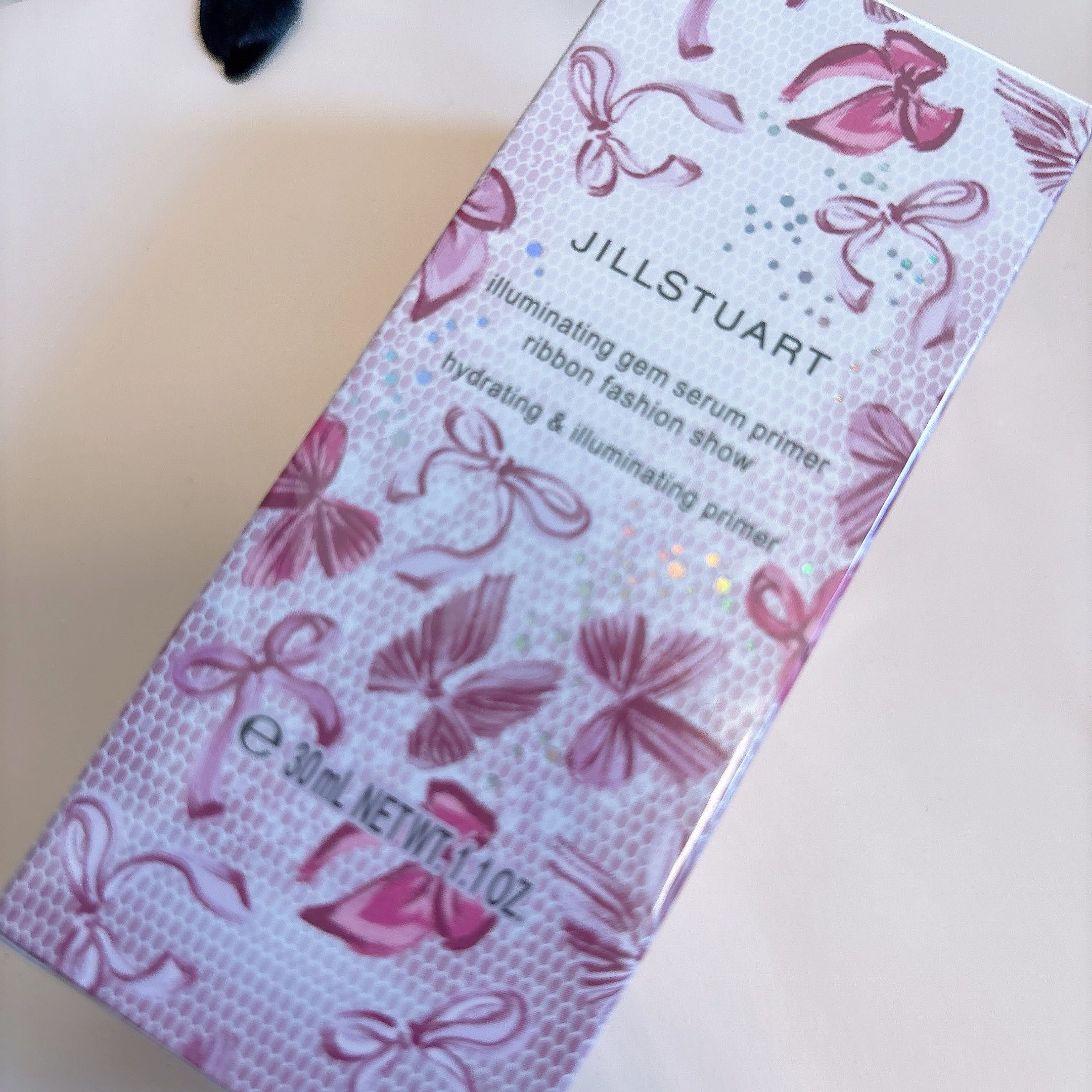 ジルスチュアート イルミネイティングジェム セラムブライマー リボンファッションショー/JILL STUART/化粧下地を使ったクチコミ（2枚目）