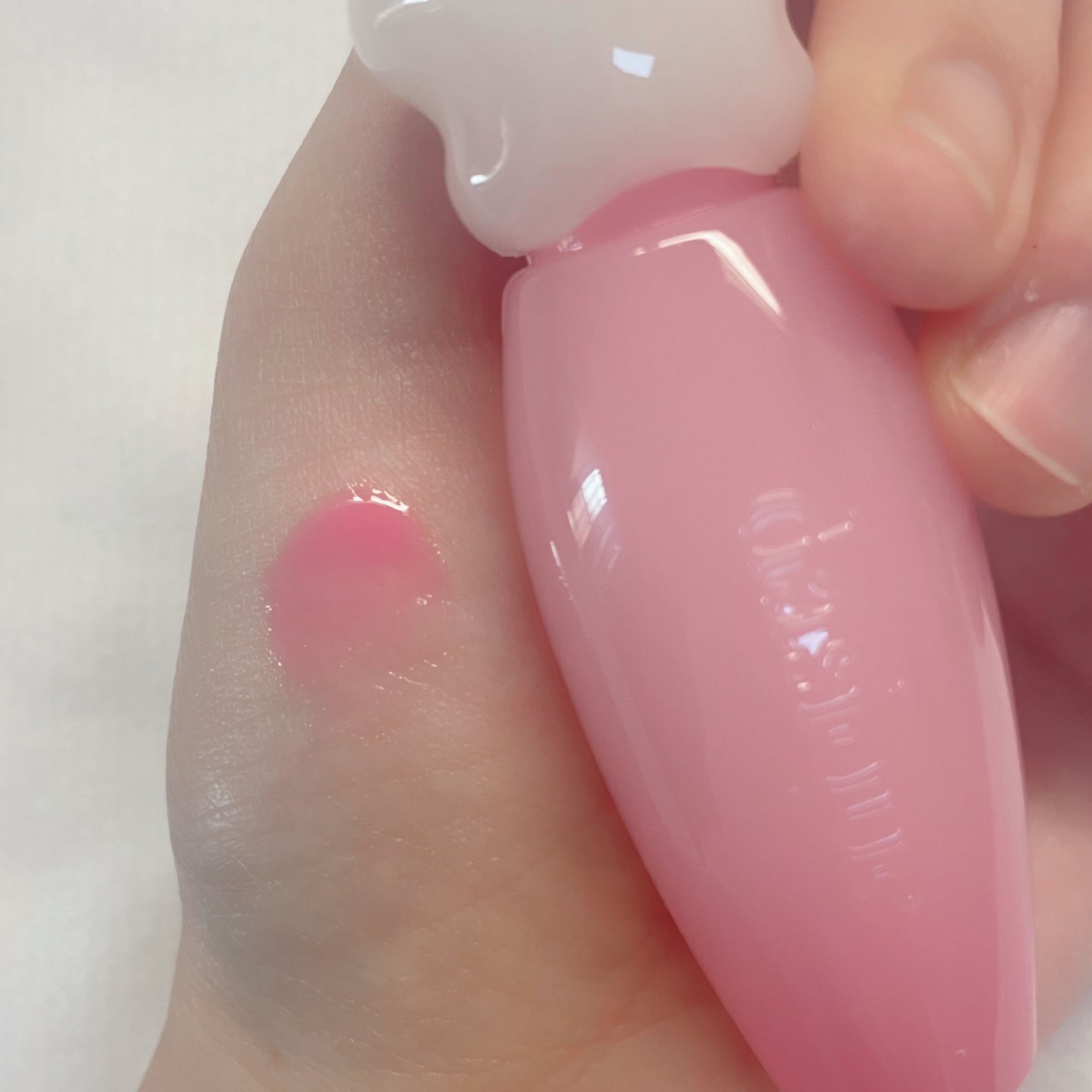 ピュアウォーターリップグロス/dasique/リップグロスを使ったクチコミ(3枚目)