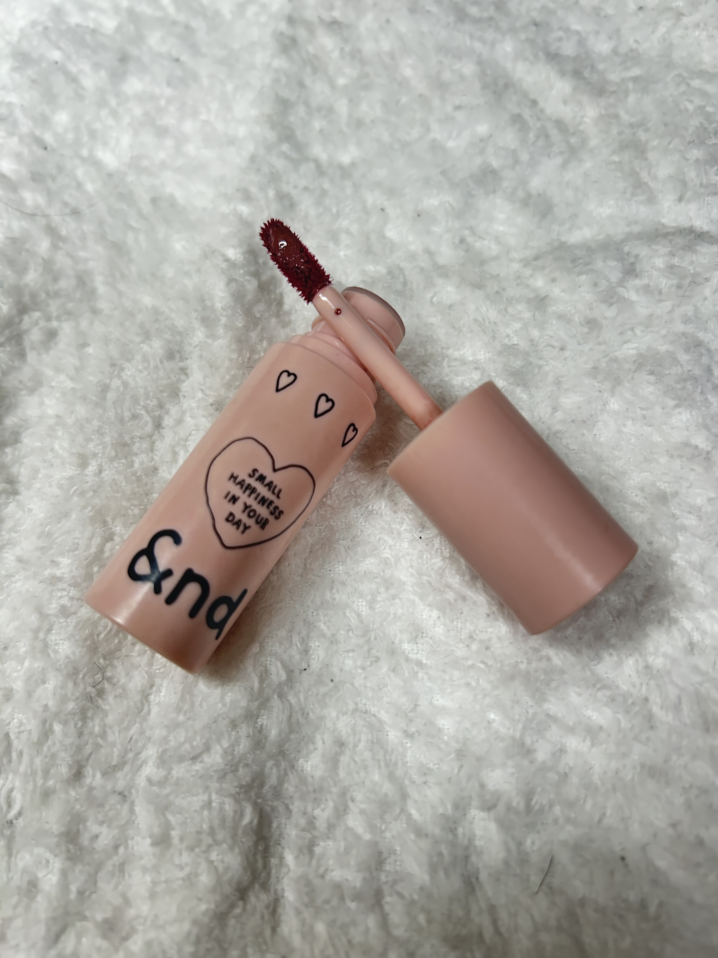 グラッシーボムティント/&nd by rom&nd/リップティントを使ったクチコミ（1枚目）