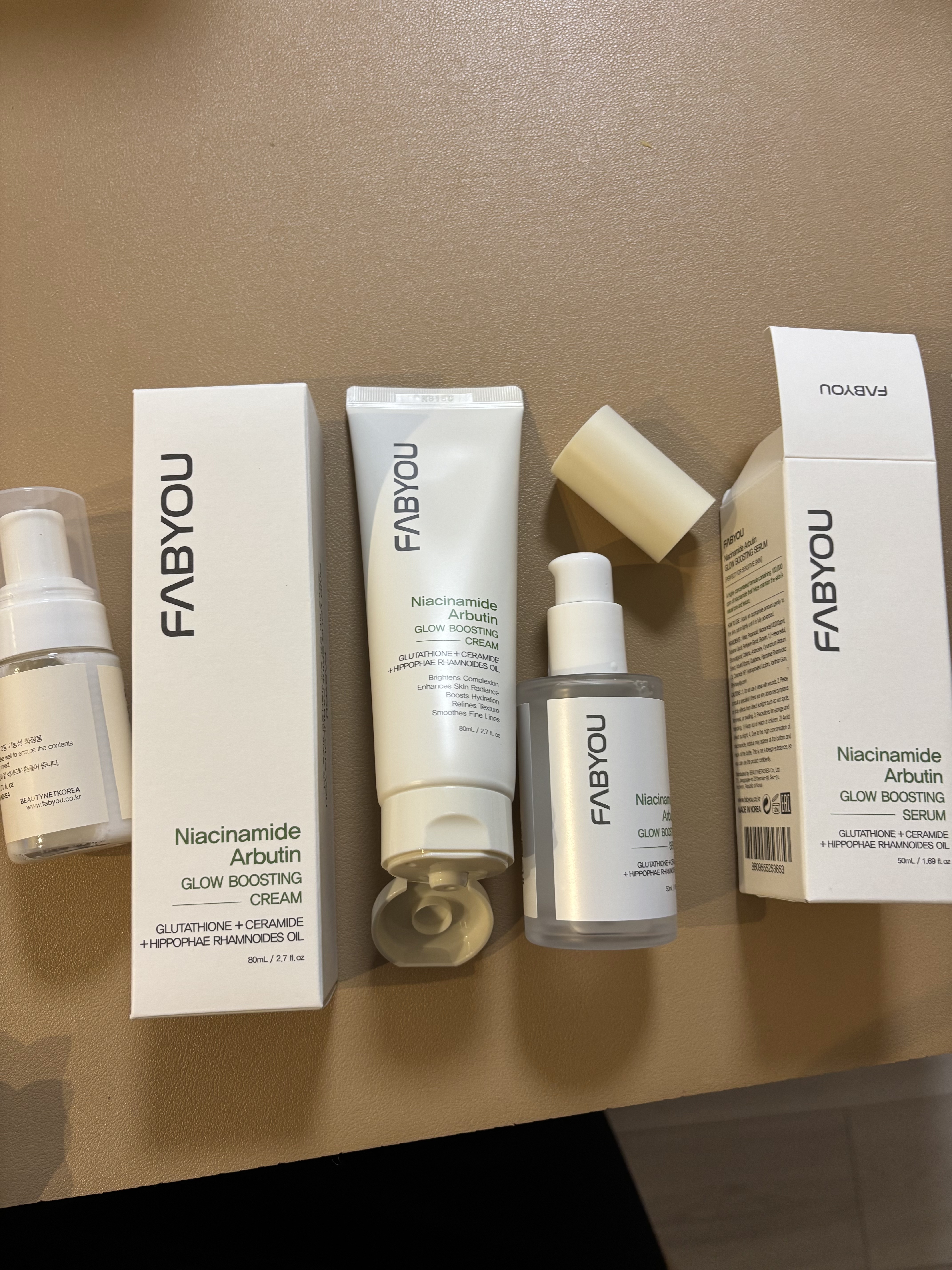 Niacinimide Arbutin Glow Boosting Serum/FABYOU/美容液を使ったクチコミ（2枚目）