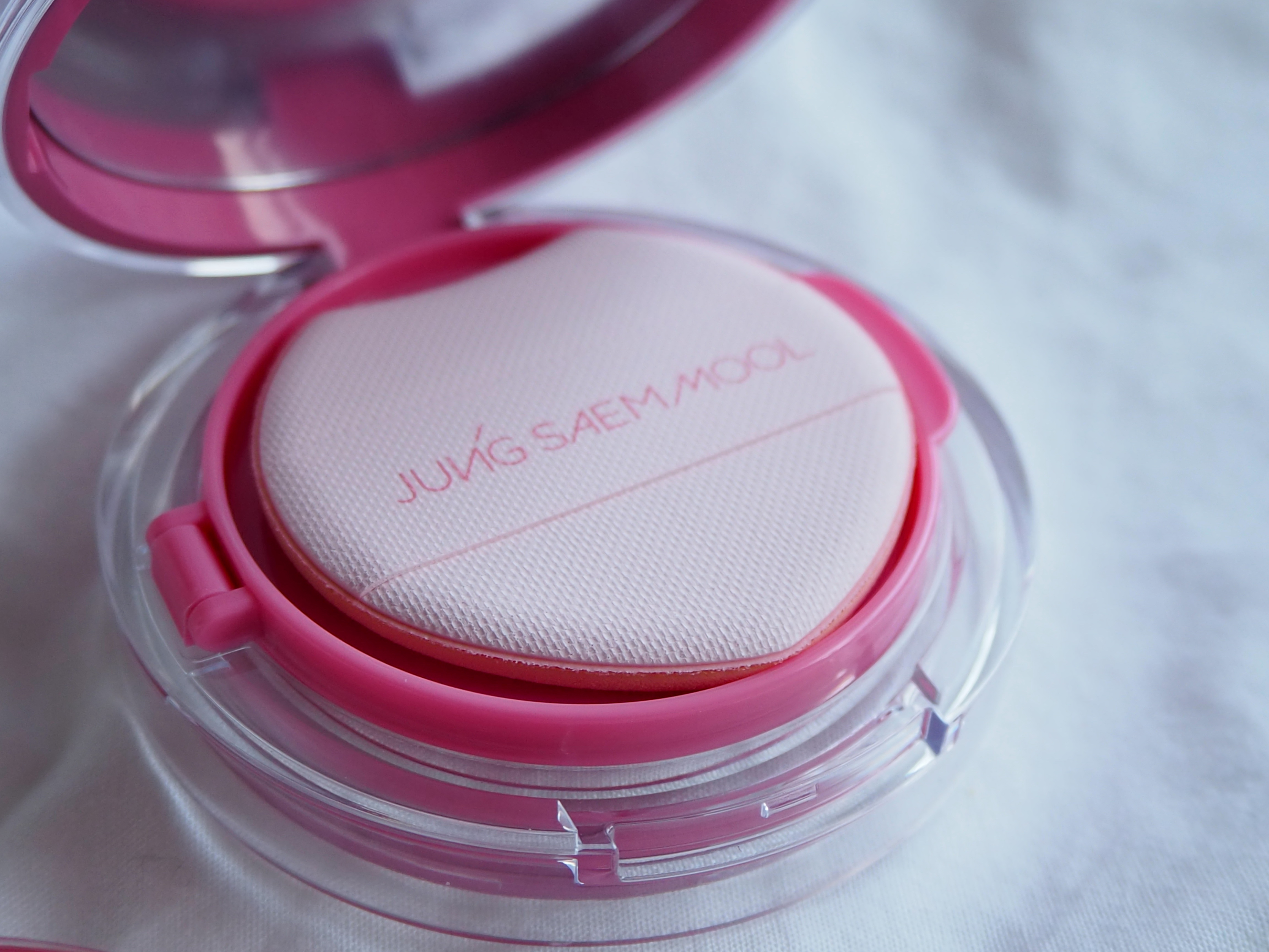 アーティストクッションブラッシュ/JUNG SAEM MOOL/リキッドチークを使ったクチコミ（2枚目）