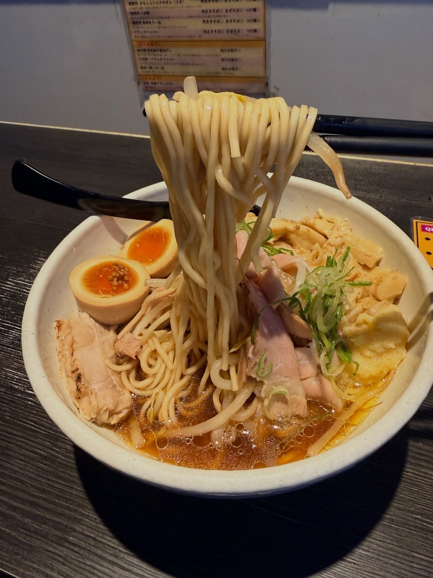 しのち☀️ on LIPS 「ナルトとにごやんのほっこりふたり旅さむいさむいさむいようそうだ..」(6枚目)