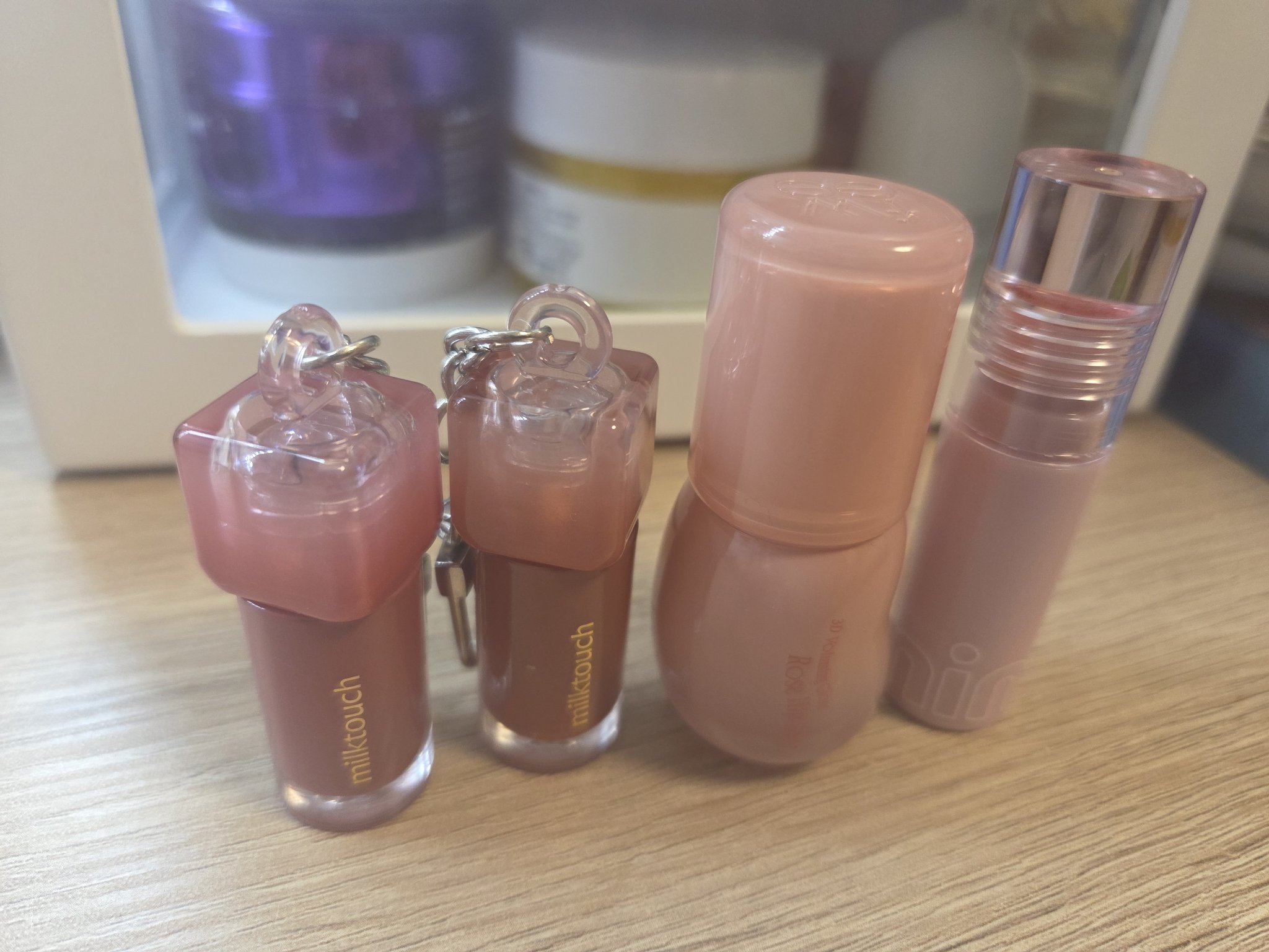 ミニュム バブリップ ジューシーティント 05 愛され バブみローズ/minum/リップティントを使ったクチコミ（1枚目）