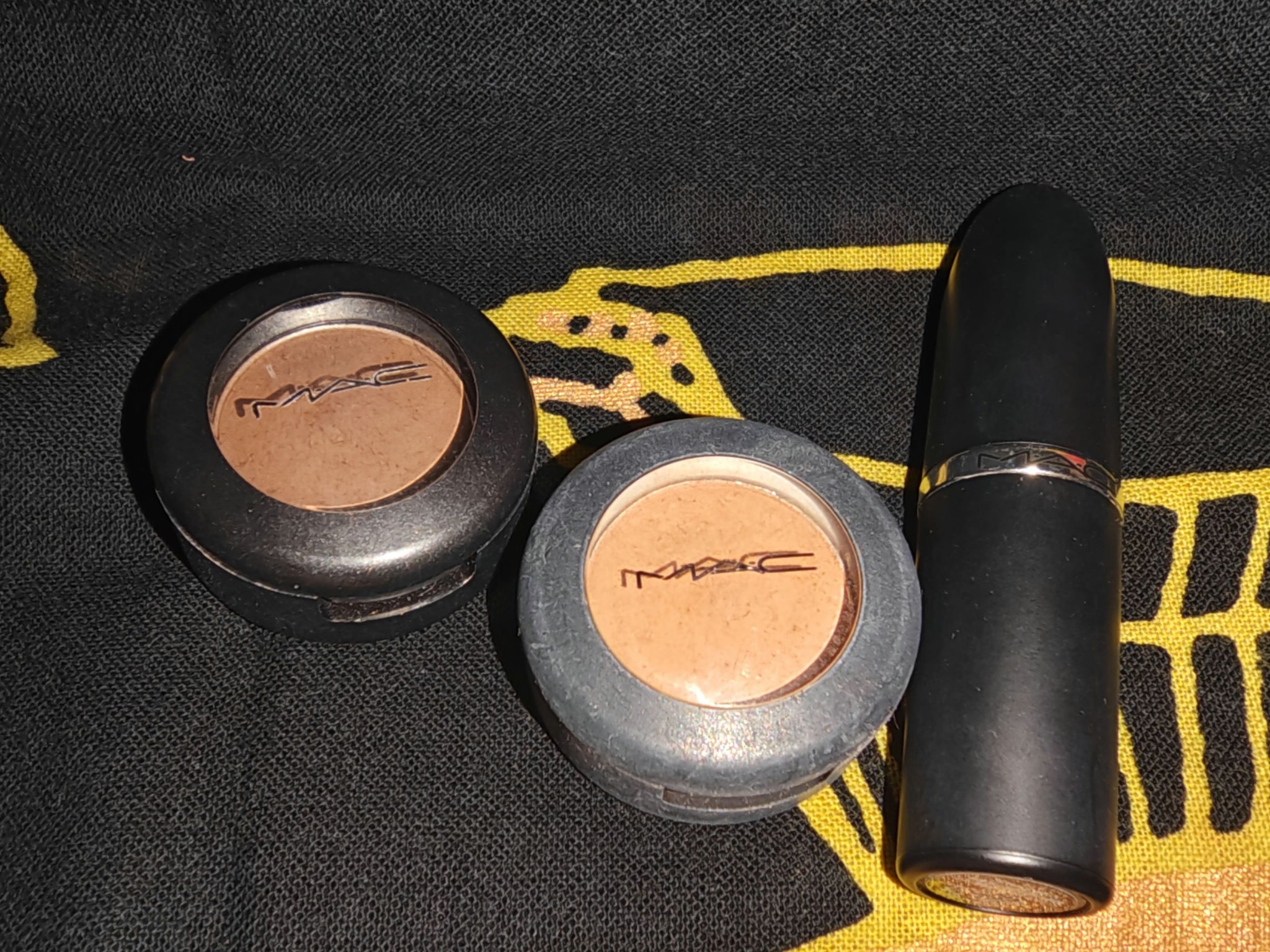 スモール アイシャドウ/M・A・C/単色アイシャドウを使ったクチコミ（1枚目）