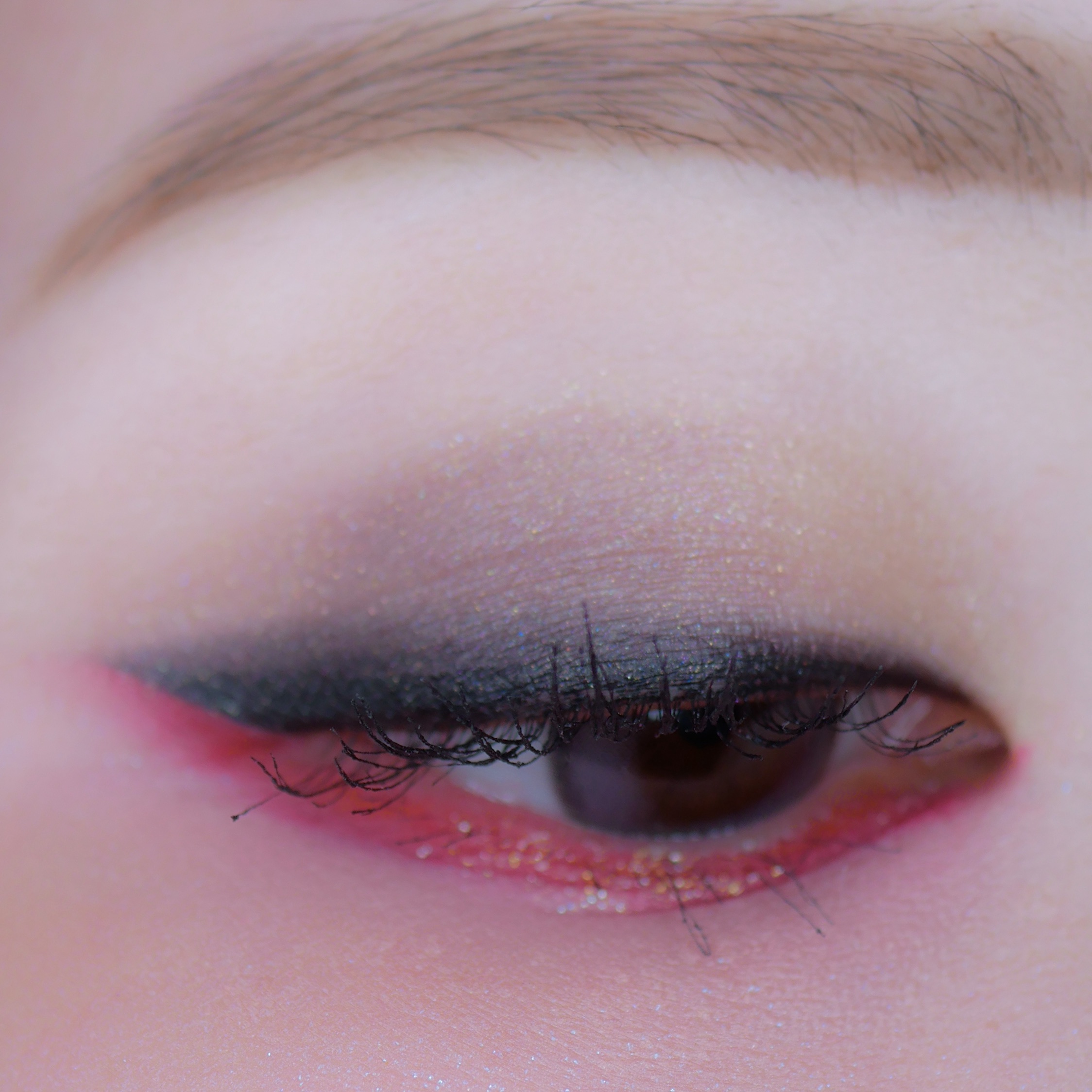 プレスド アイシャドー（レフィル）/shu uemura/単色アイシャドウを使ったクチコミ（2枚目）