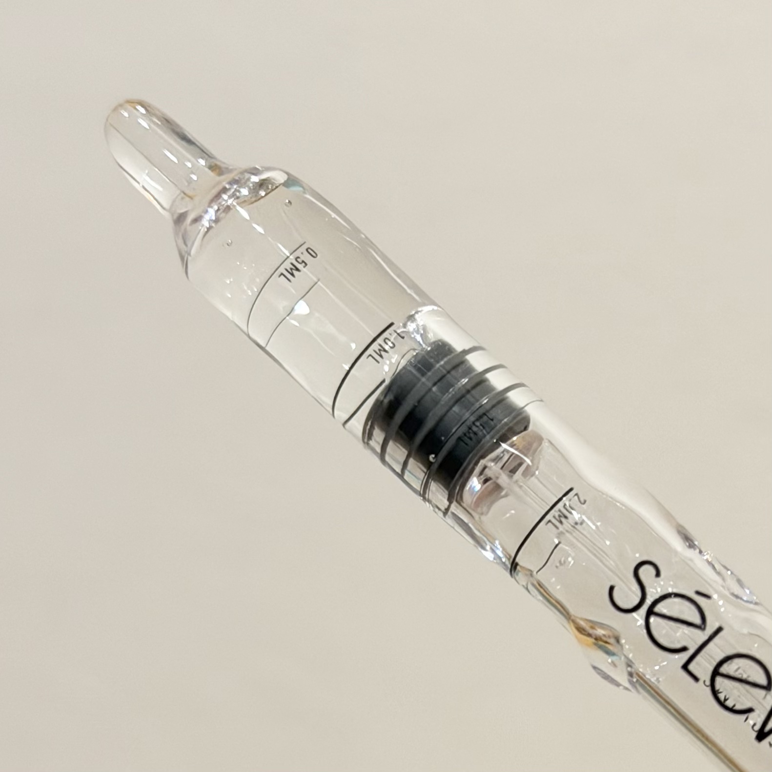 グロウキャビアアンプル/SELEVE/美容液を使ったクチコミ（2枚目）