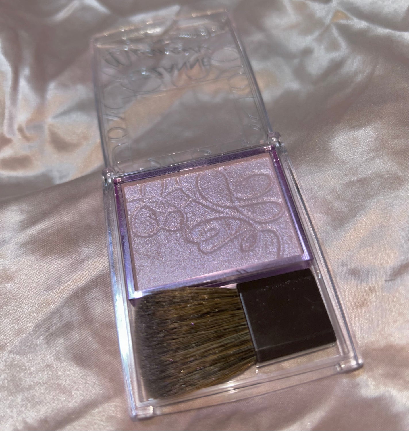 パールグロウニュアンサー/CEZANNE/パウダーハイライトを使ったクチコミ(1枚目)