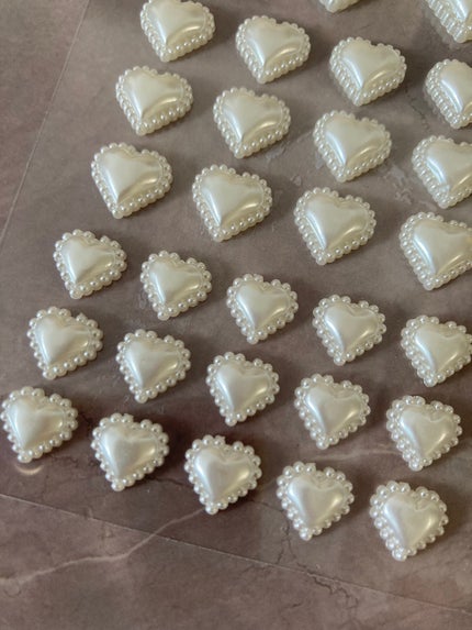 Saya on LIPS 「キャップデコってみた🩷ˊ˗/前にダイソーで買ったシールで、メタ..」(4枚目)