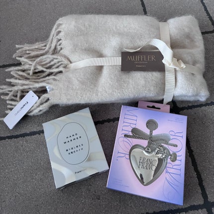 ゆーゆ❀♡❀ on LIPS 「Francfranc購入品!🎀チャーム付き ミラー&ブラシ🎀ハ..」(2枚目)