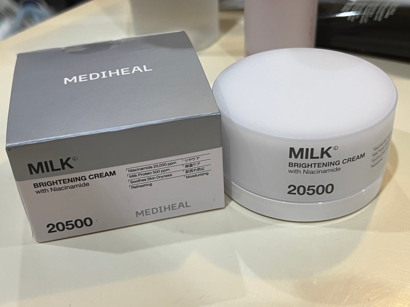 ミルクブライトニングクリーム/MEDIHEAL/フェイスクリームを使ったクチコミ(1枚目)