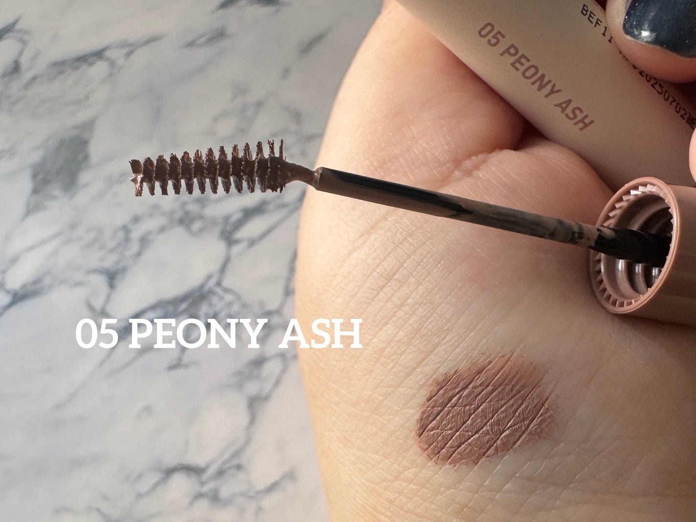 スピーディー スキニー ブロウカラ/PERIPERA/眉マスカラを使ったクチコミ(3枚目)