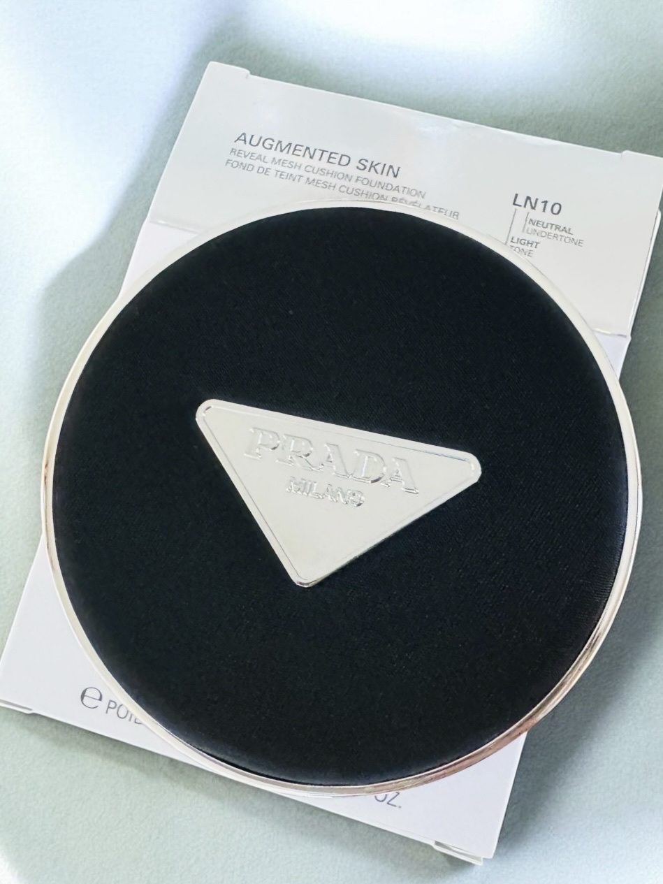 プラダ メッシュ クッション/PRADA BEAUTY/クッションファンデーションを使ったクチコミ（1枚目）