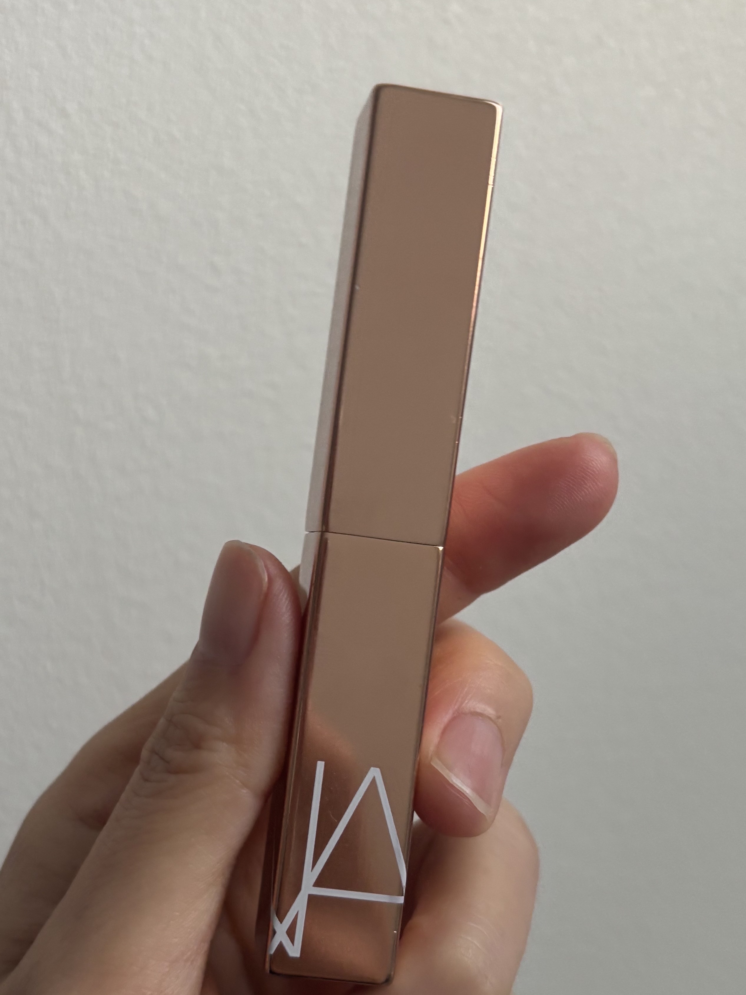 アフターグロー　センシュアルシャイン　リップスティック/NARS/口紅を使ったクチコミ（1枚目）