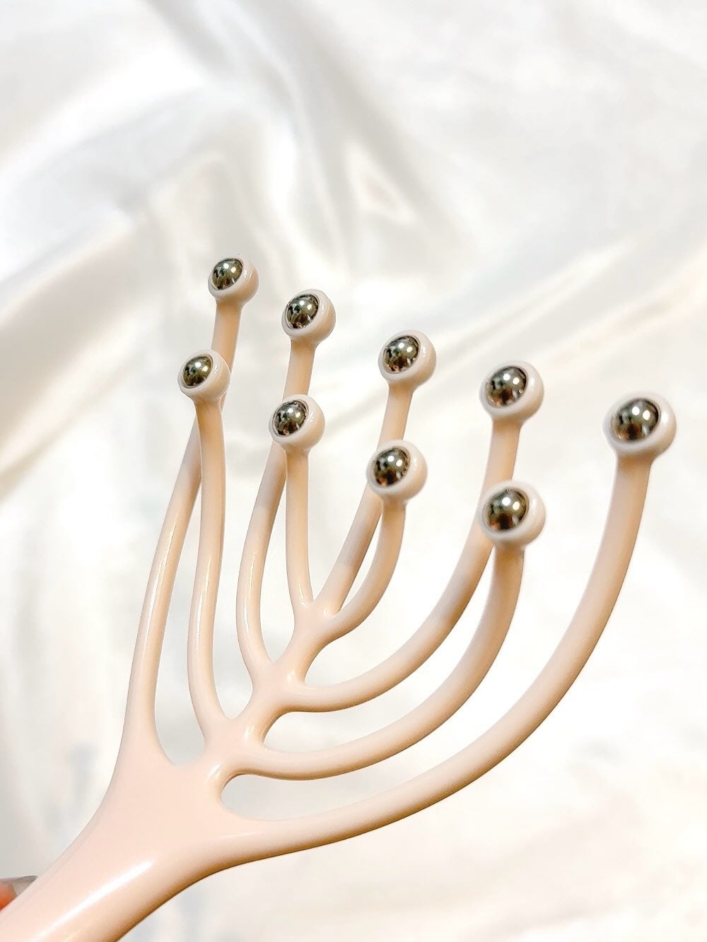 りぃさんのコスメ日記💄 on LIPS 「ヘッドスパブラシ♡現役の美容師兼ヘッドスパニストと頭皮毛髪アド..」(4枚目)