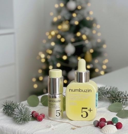 5番 白玉グルタチオンCトーンアップベース SPF50+ PA++++/numbuzin/化粧下地を使ったクチコミ(4枚目)