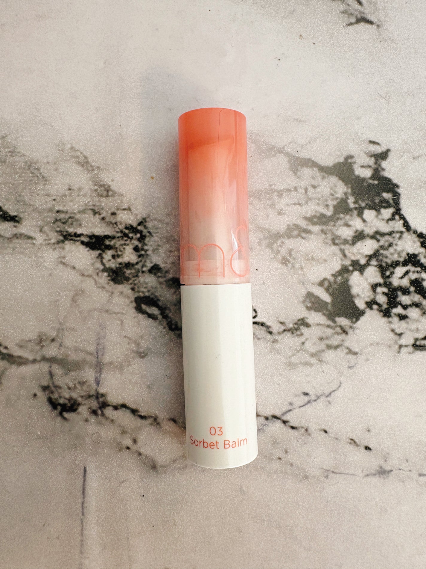 グラスティングメルティングバーム/rom&nd/リップバームを使ったクチコミ(1枚目)