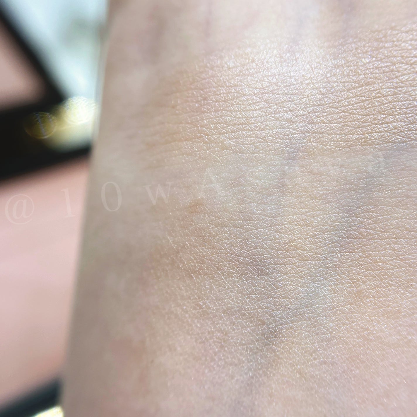 プラダ ライト グローイング パウダー/PRADA BEAUTY/パウダーハイライトを使ったクチコミ(7枚目)