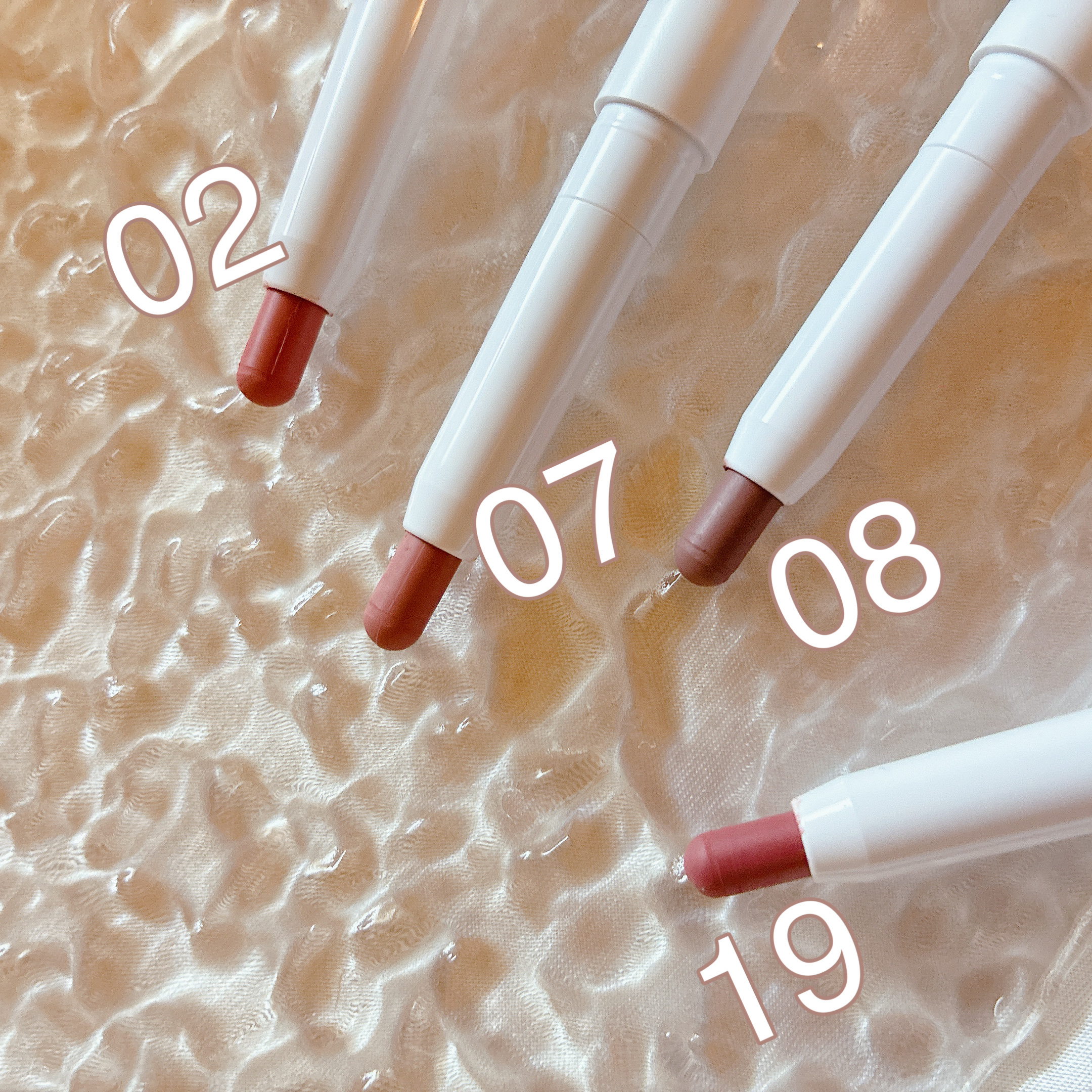 ドットオンムードリップペンシル/Heart Percent/リップライナーを使ったクチコミ（3枚目）