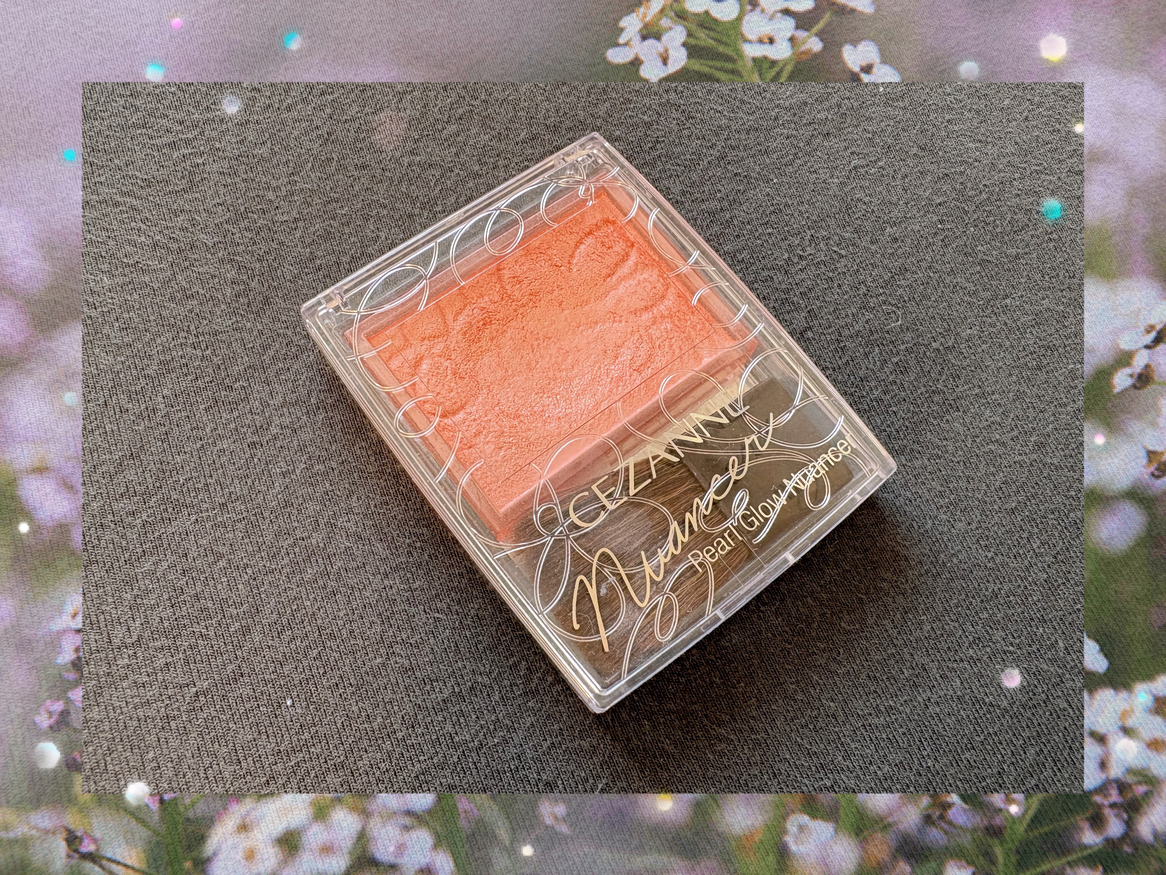 パールグロウニュアンサー/CEZANNE/パウダーハイライトを使ったクチコミ（1枚目）