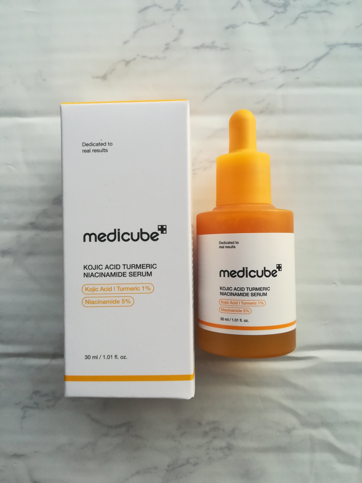 コウジ酸ビタナイアシンセラム/MEDICUBE/美容液を使ったクチコミ（1枚目）