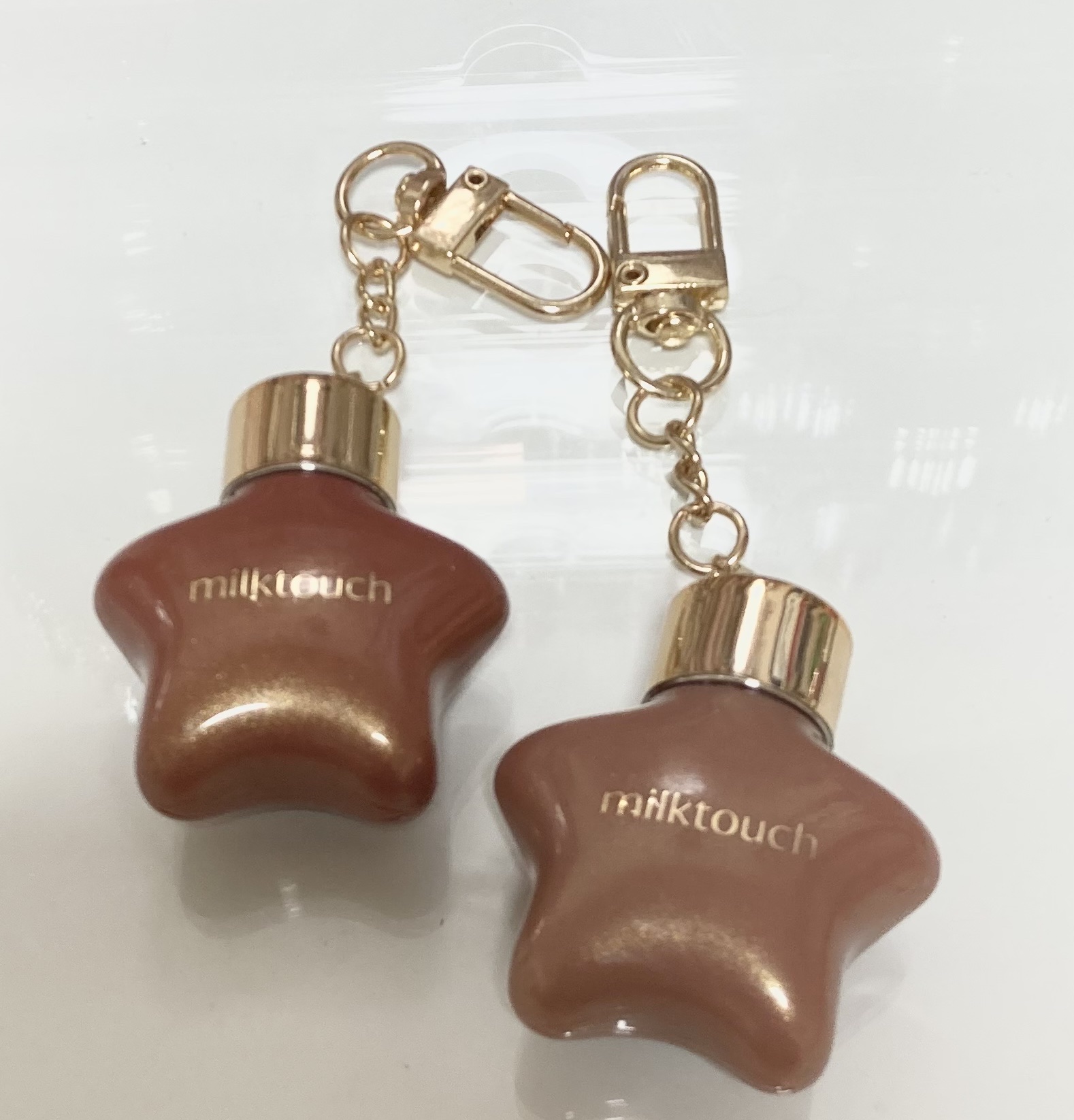 オーナメント プリズム シャイン パール グロス/Milk Touch/リップグロスを使ったクチコミ（1枚目）