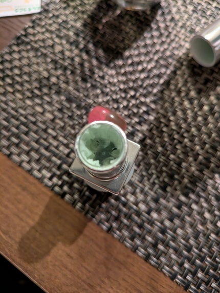 リップ バーム オプティマイジング ケア/PRADA BEAUTY/リップバームを使ったクチコミ(4枚目)