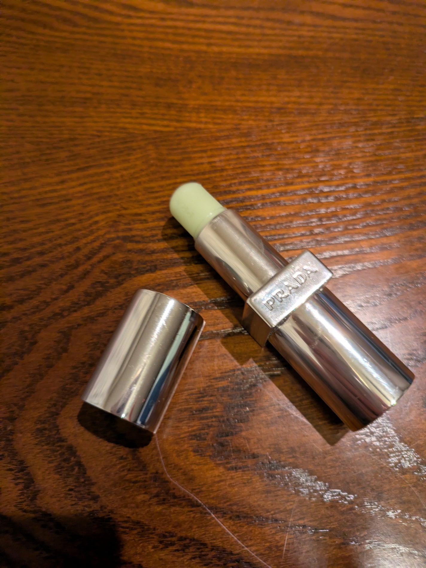 リップ バーム オプティマイジング ケア/PRADA BEAUTY/リップバームを使ったクチコミ(3枚目)