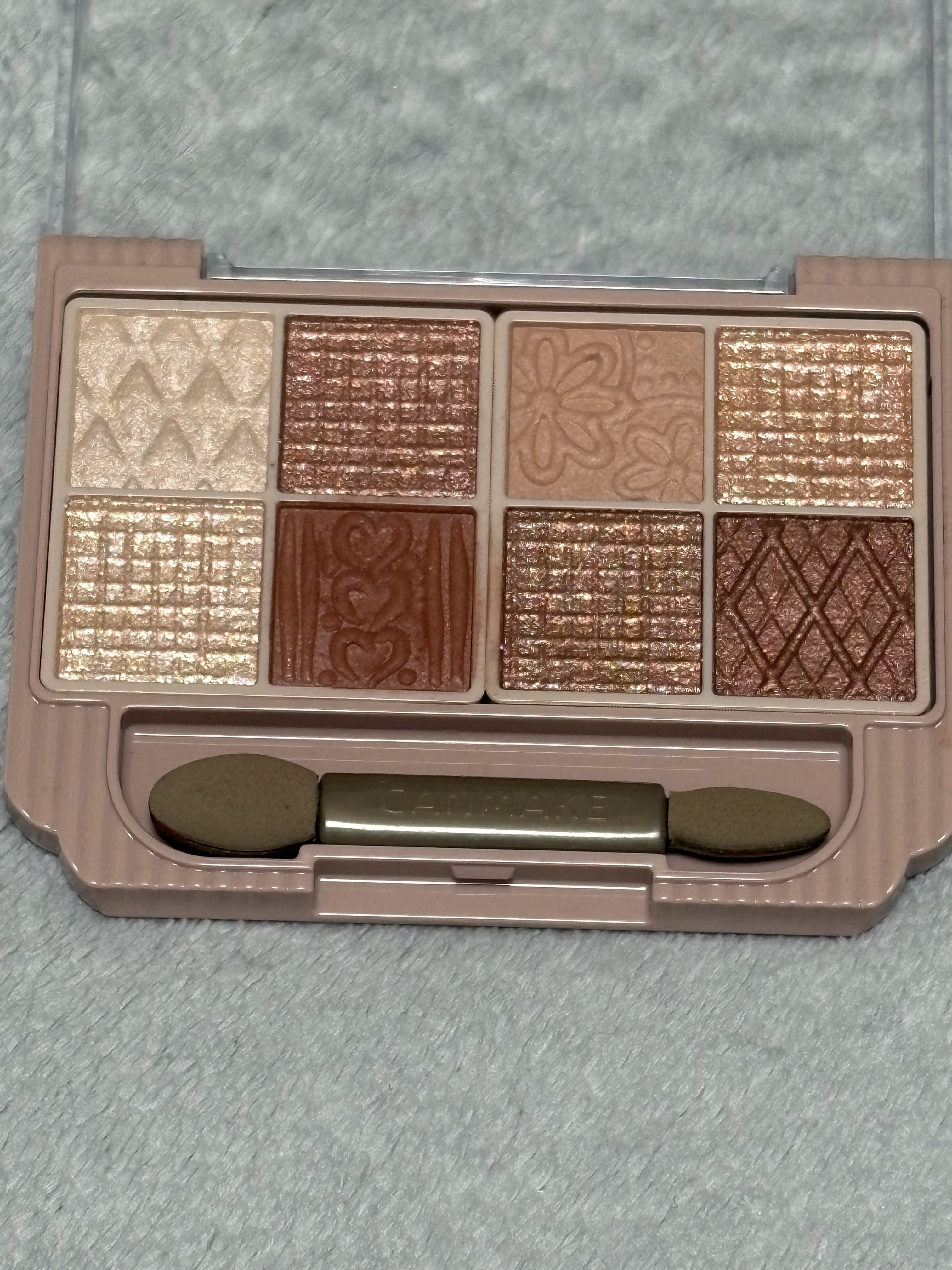 プティパレットアイズ/キャンメイク/パウダーアイシャドウを使ったクチコミ（1枚目）