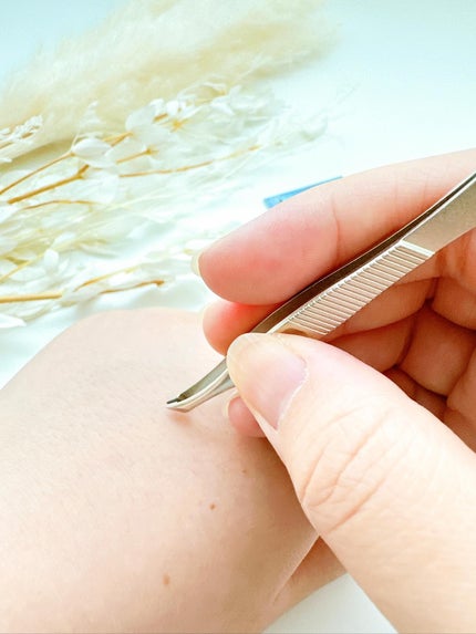 めるᙏ̤̫͚𓍯フォロバ on LIPS 「#𝗠𝗲𝗹𝗖𝗼𝘀𝗺𝗲𝘁𝗶𝗰PR˗ˏˋ抜ける毛抜きˎˊ˗一度使うと..」(5枚目)