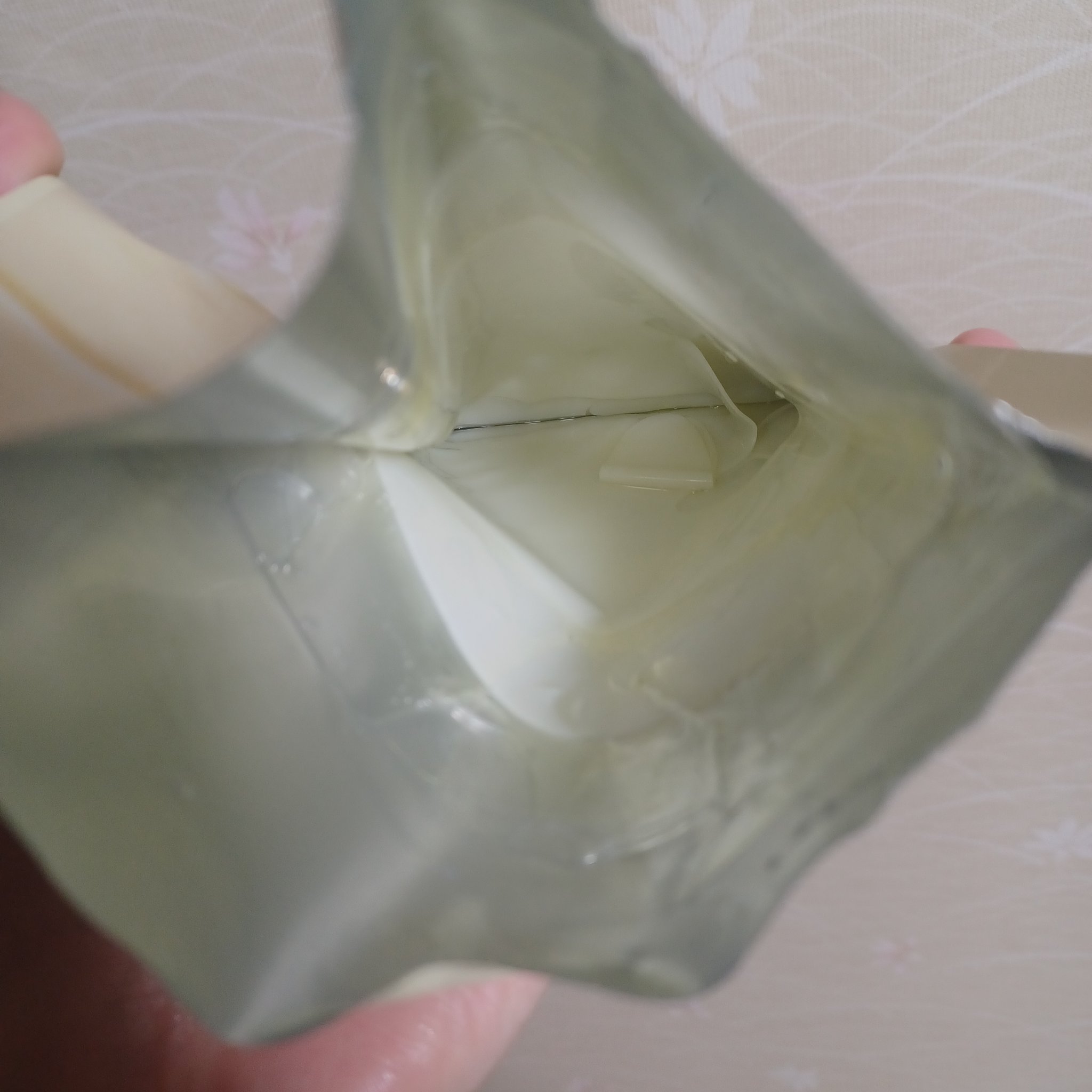 PDRNピンクコラーゲンゲルマスク/MEDICUBE/シートマスク・パックを使ったクチコミ（2枚目）