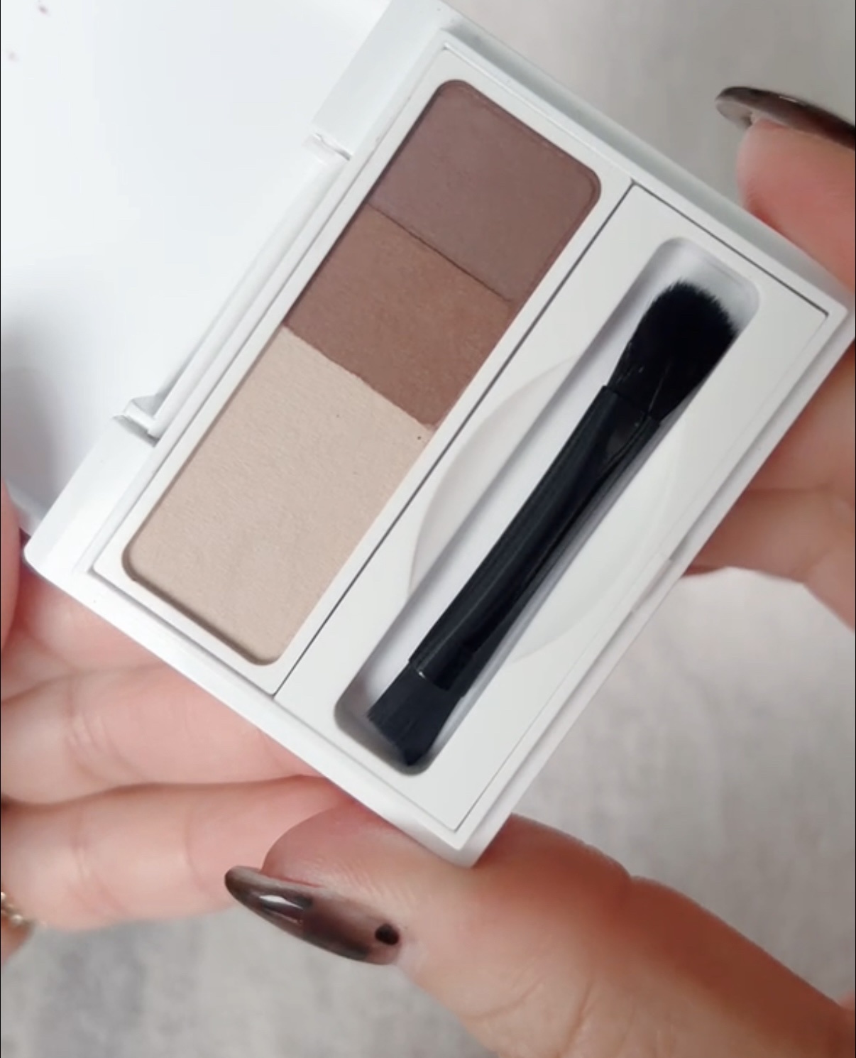 イージーニュアンスアイブロウパウダー/Enamor/パウダーアイブロウを使ったクチコミ（3枚目）