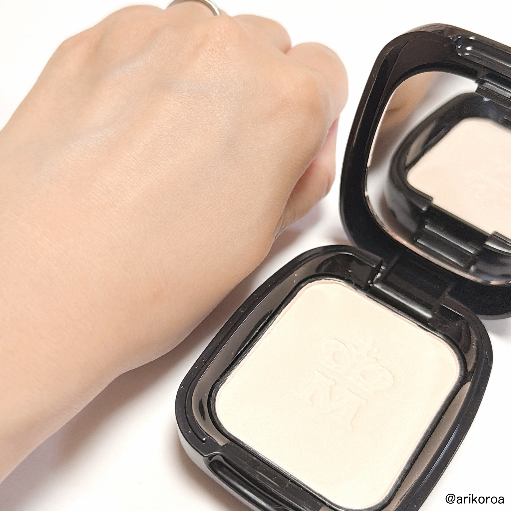 プレストポアカバー/MAJOLICA MAJORCA/プレストパウダーを使ったクチコミ（3枚目）