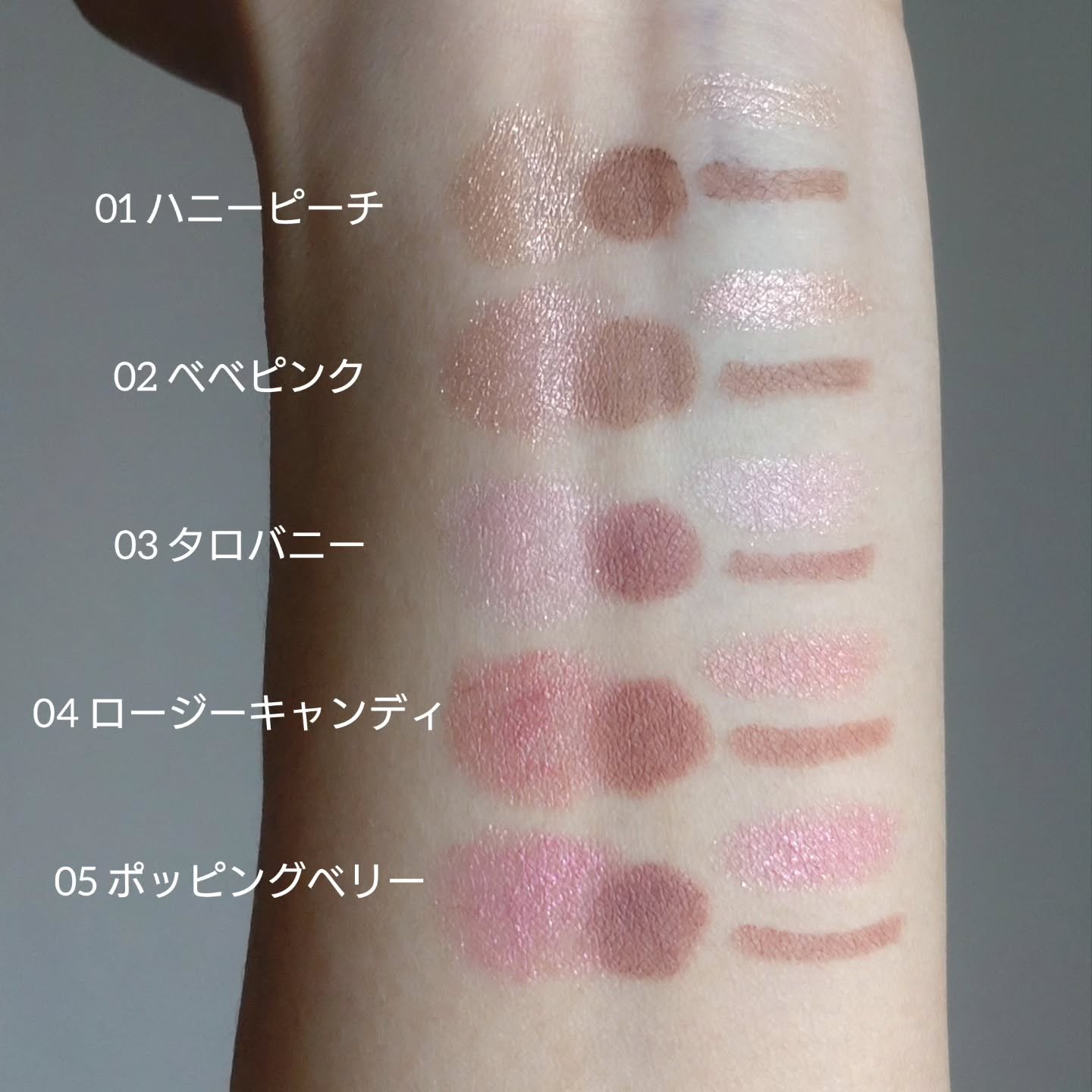 カラープレイデュアルライナー/2aN/スティックアイシャドウを使ったクチコミ（3枚目）