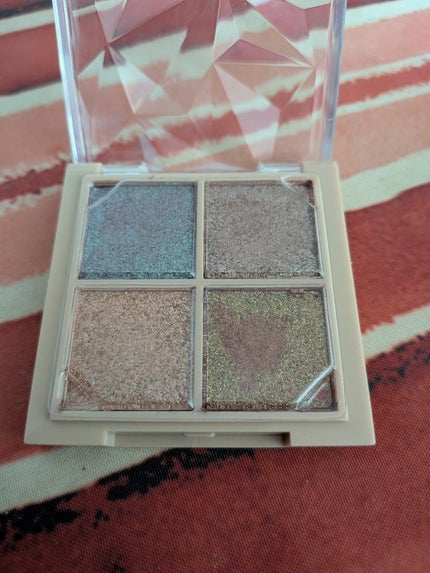 スターダイヤ4色アイシャドウパレット/HOJO/アイシャドウパレットを使ったクチコミ(2枚目)