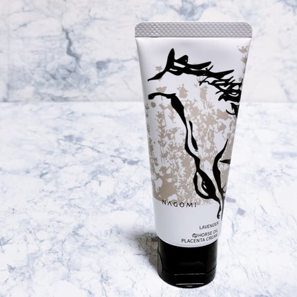 ⾺プラセンタエキス配合 ⾺油クリーム ラベンダーの⾹り/&NAGOMI/ボディクリームを使ったクチコミ(2枚目)