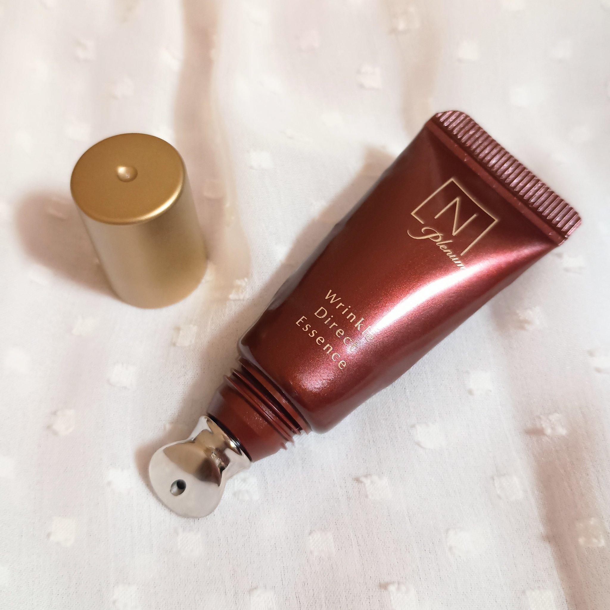 ◆Ｎ organic Plenum 
リンクルダイレクト エッセンス

旅行にも便利なミニサイズ🌟

この美容液を塗った翌朝は、
下瞼のあたりがふっくら🙆
おでこのシワも目立ちにくくなるので
お気に入りです✨️

#使い切りスキンケア
