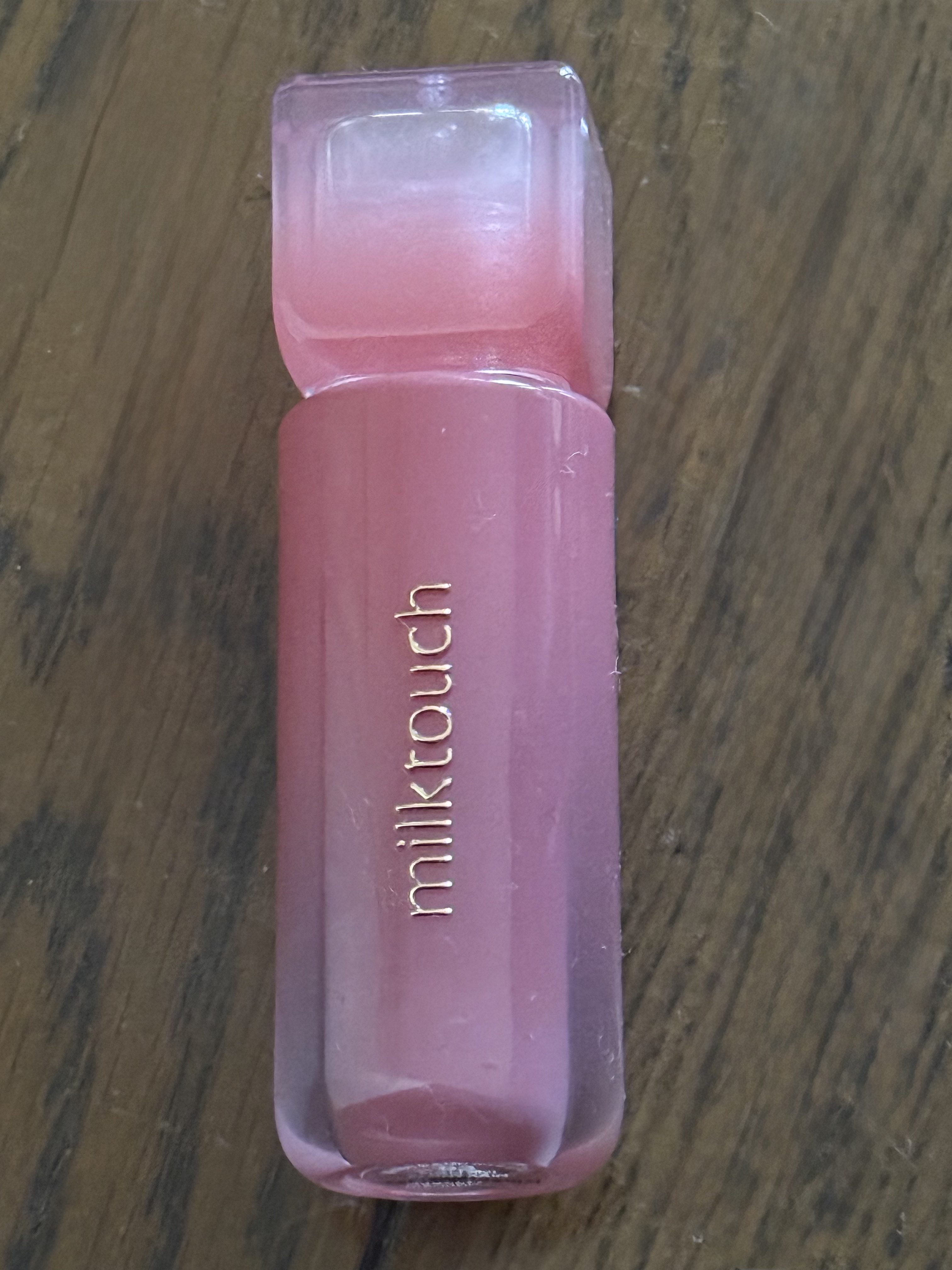 デューステインシアーリップグロス 03 ピオニーレイン/Milk Touch/リップグロスを使ったクチコミ（1枚目）
