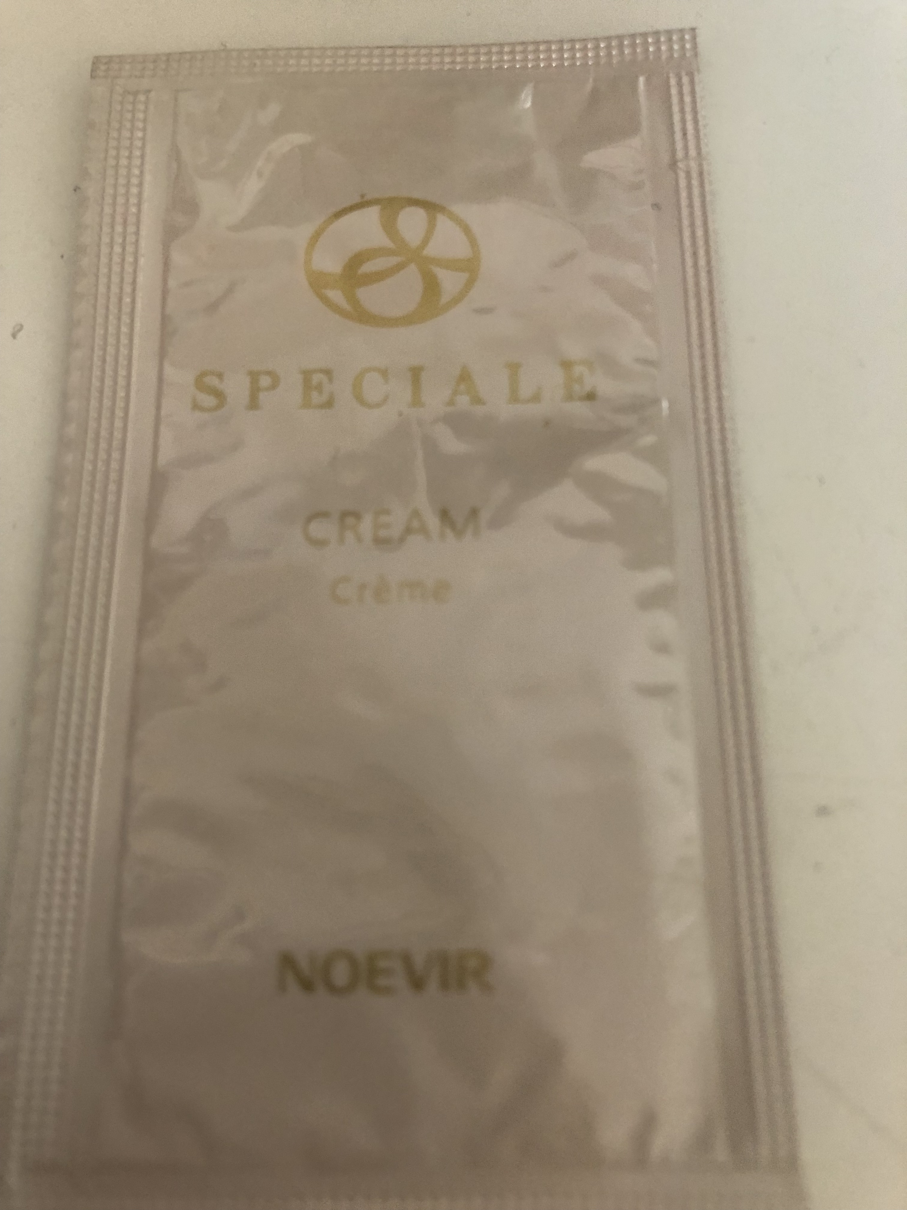 試してみた】ノエビア スペチアーレ 薬用クリームの効果・肌質別の