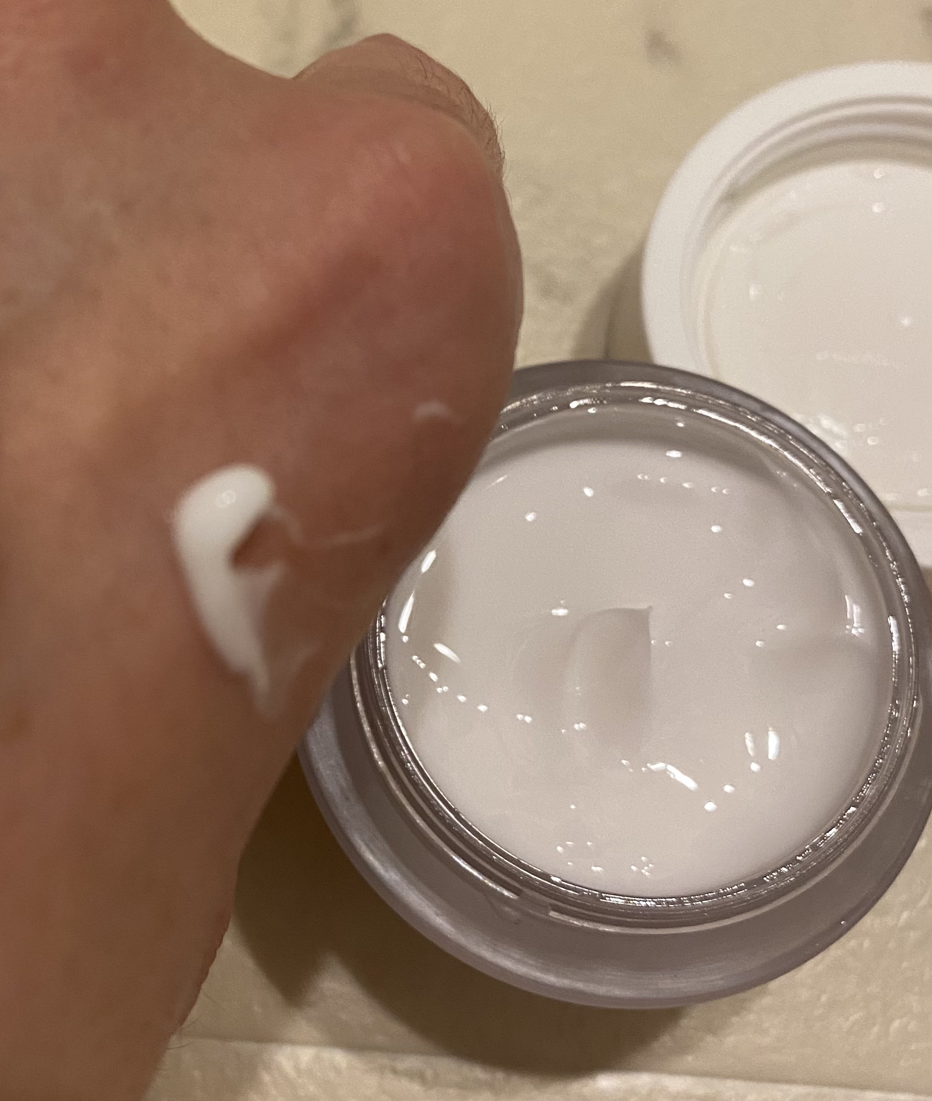 アクア チャージ 薬用 ミルキー クリーム/ESTEE LAUDER/フェイスクリームを使ったクチコミ（2枚目）