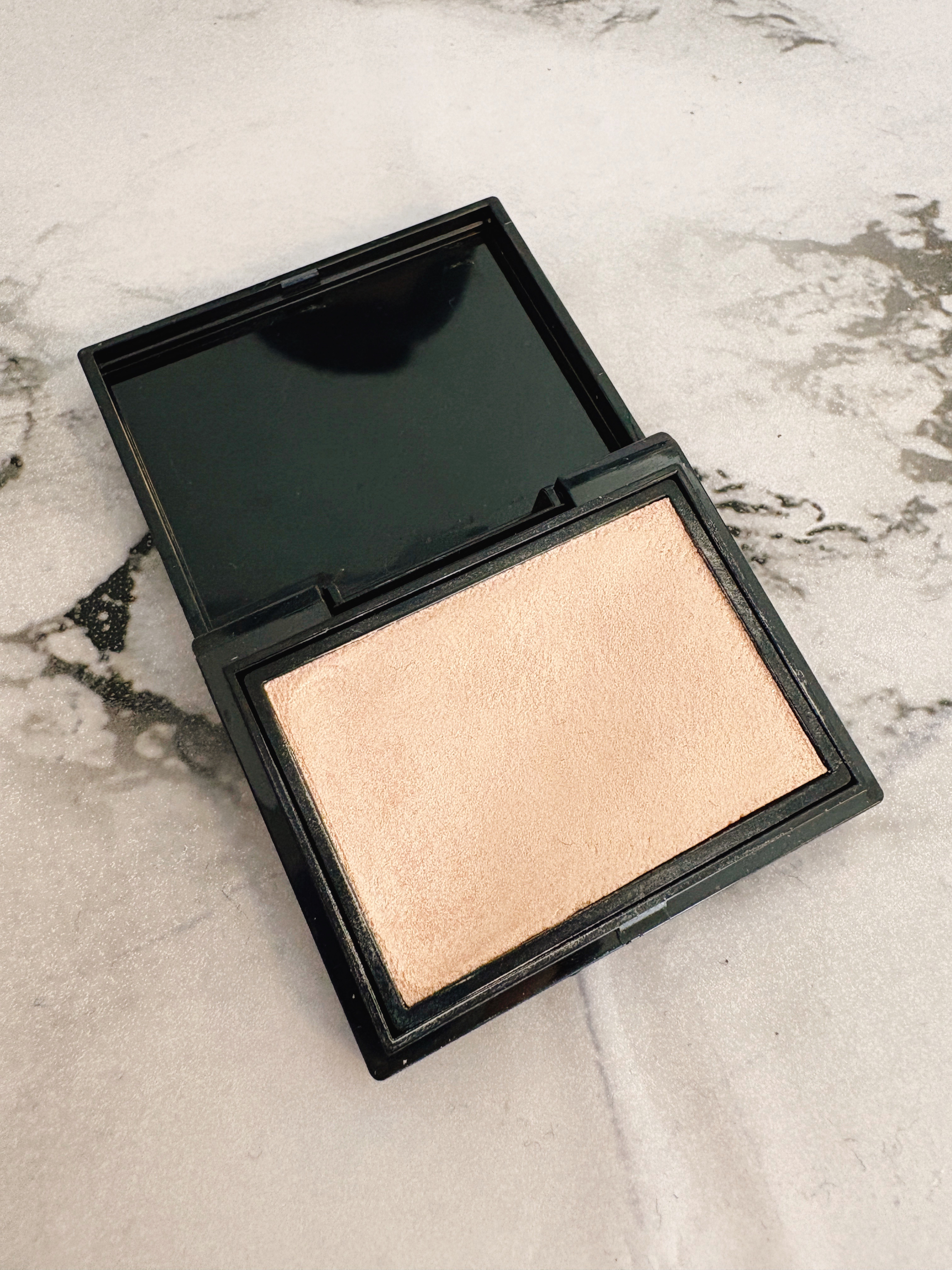 グロウ トリック/Visée/クリームハイライトを使ったクチコミ（1枚目）