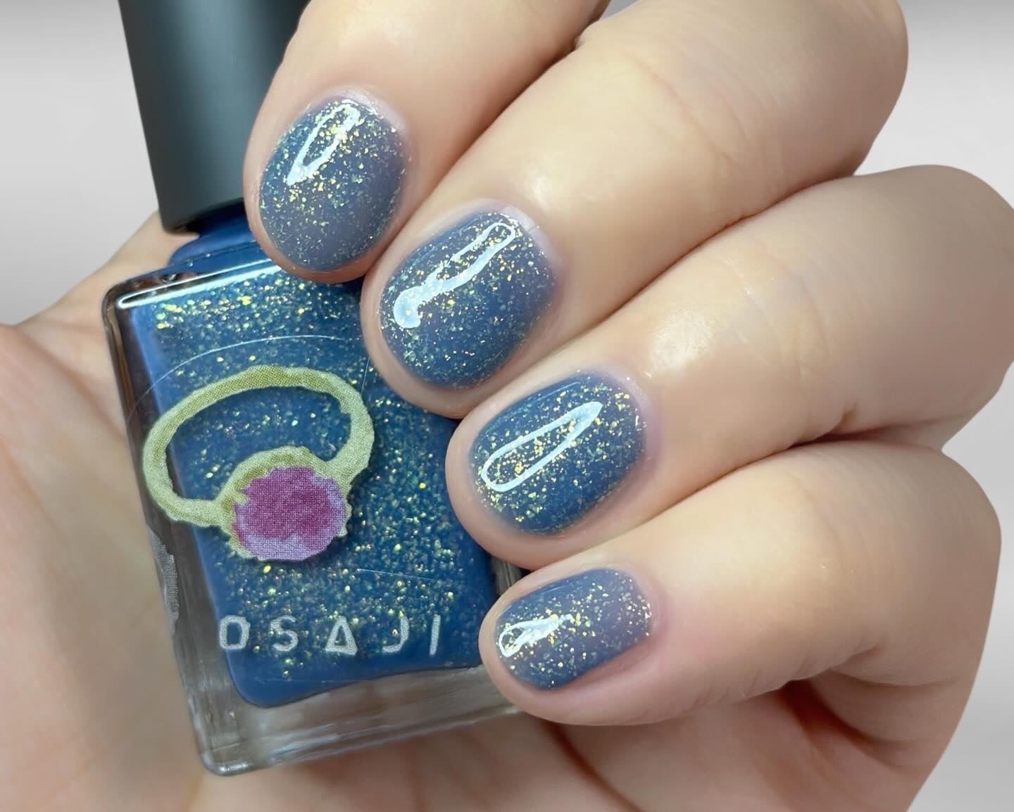 オサジ アップリフト ネイルカラー/OSAJI/マニキュアを使ったクチコミ（3枚目）