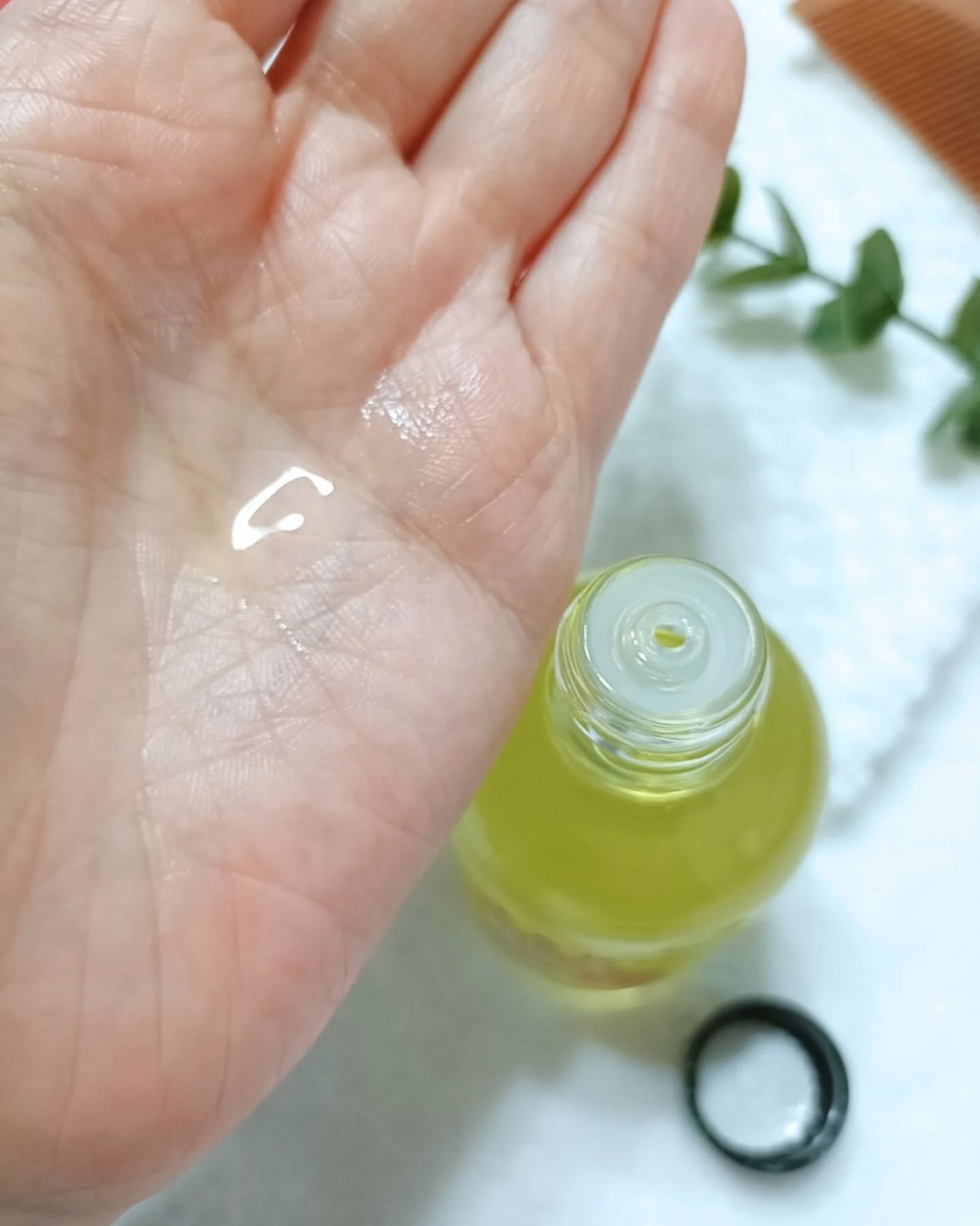 本島椿純椿油/本島椿/ヘアオイルを使ったクチコミ（3枚目）