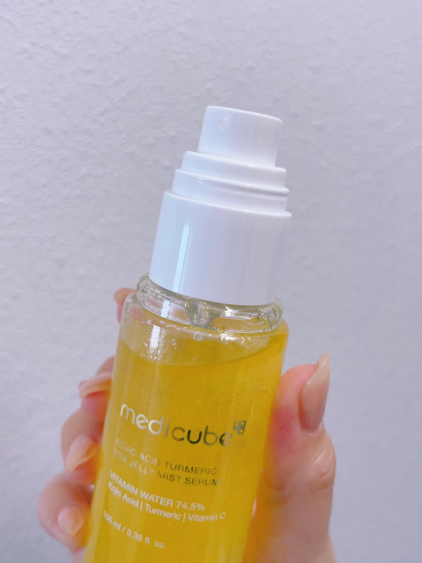 コウジ酸ビタゼリーセラムミスト/MEDICUBE/美容液を使ったクチコミ(2枚目)