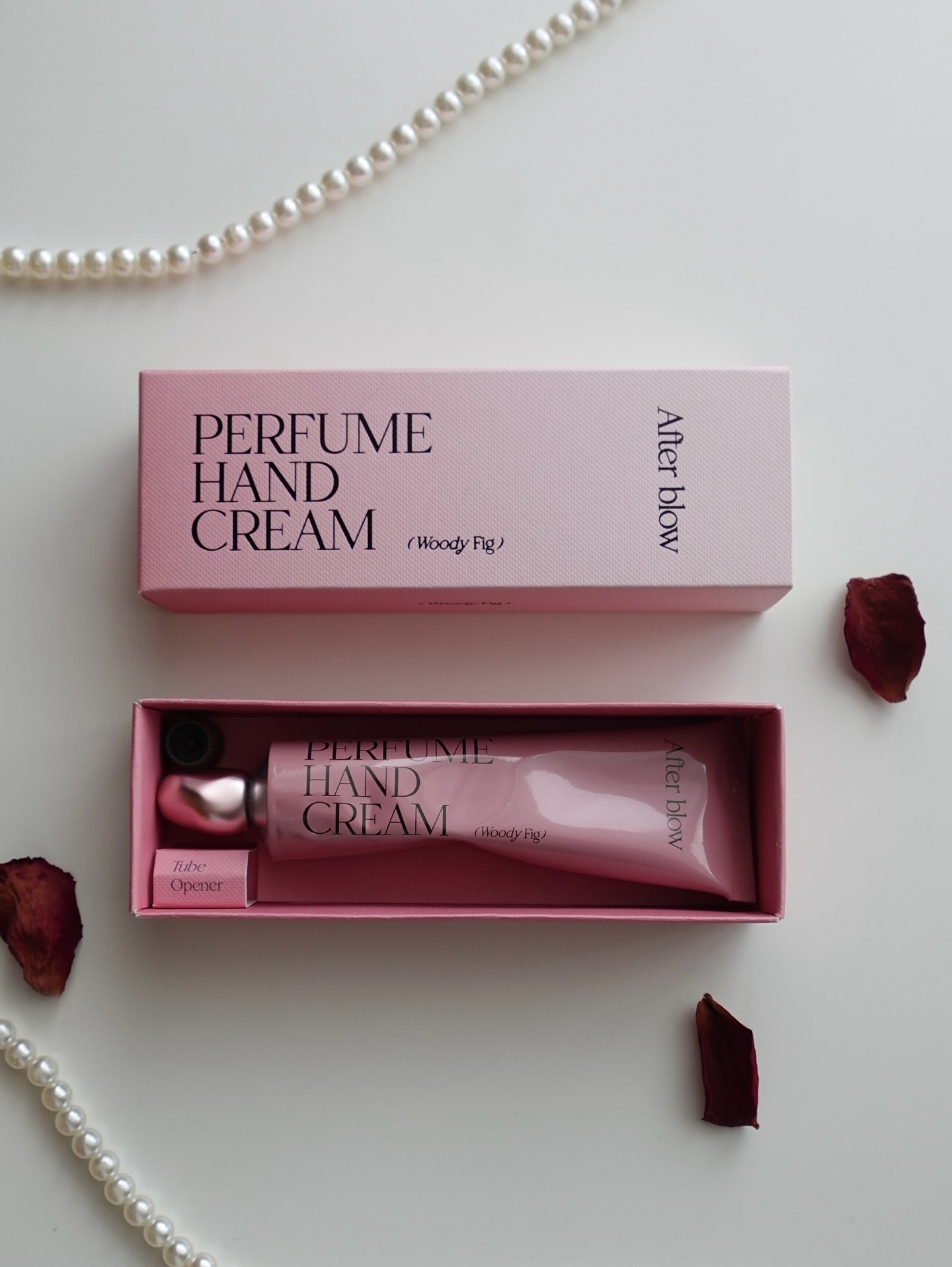  パフューム ハンドクリーム/After blow/ハンドクリームを使ったクチコミ（1枚目）