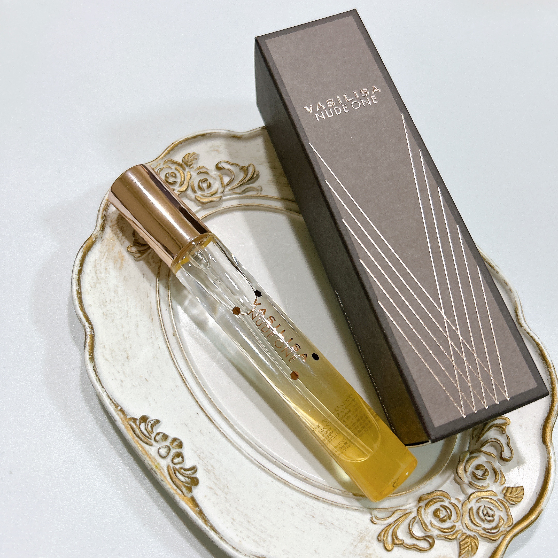 ヴァシリーサ ヌード ワン オードパルファム MINI 8ml/ヴァシリーサ/香水(レディース)を使ったクチコミ（3枚目）